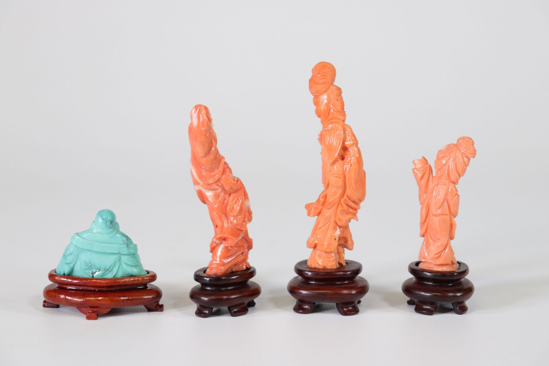 China 3 figures in coral and 1 Buddha in turquoise 20th - Image 2 of 2