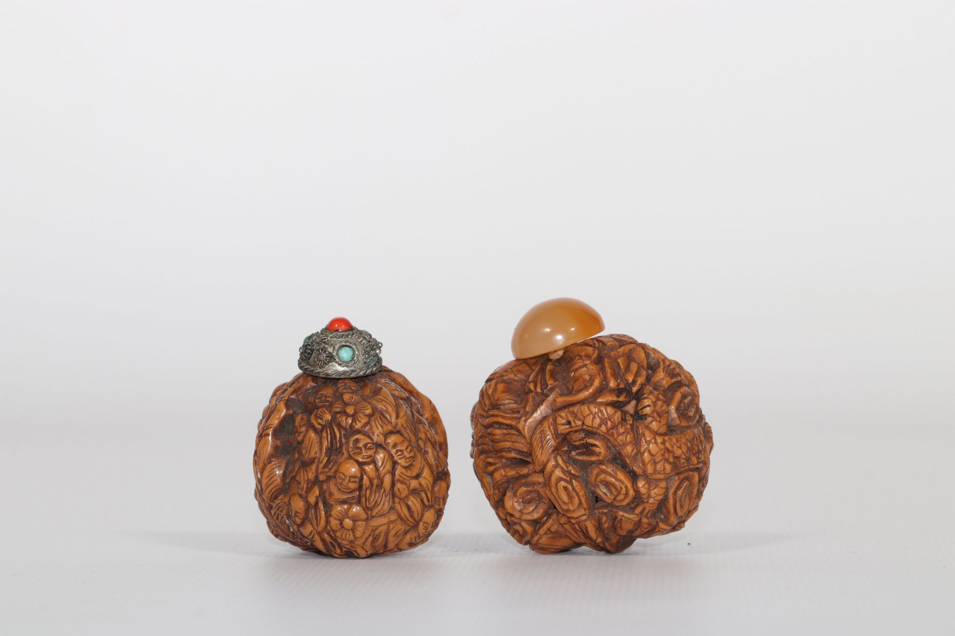 China snuffboxes (2) walnuts carved with characters - Image 2 of 2