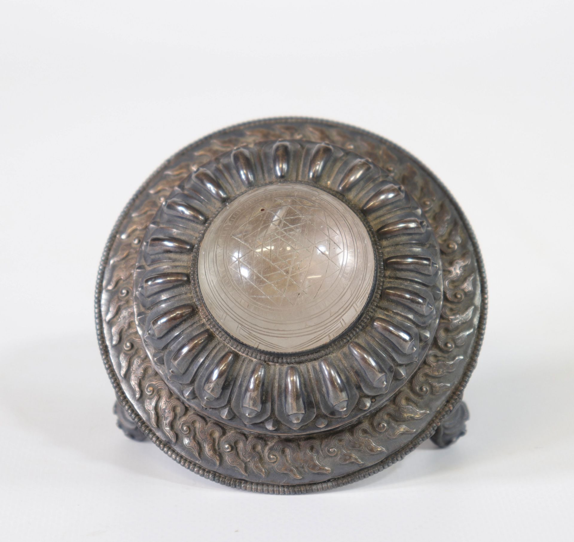 China, Silver literate object mounted on rock crystal, cut - Image 4 of 8