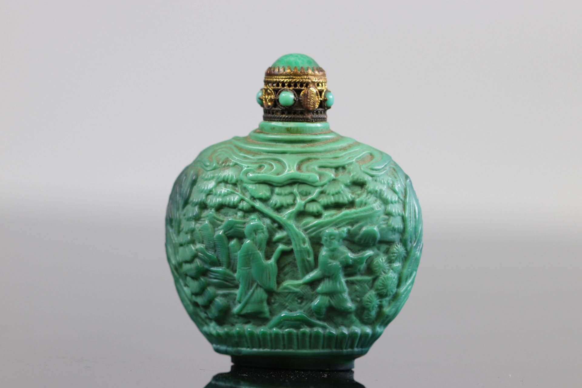 China, Peking glass snuff bottle, imitating turquoise, Qing period