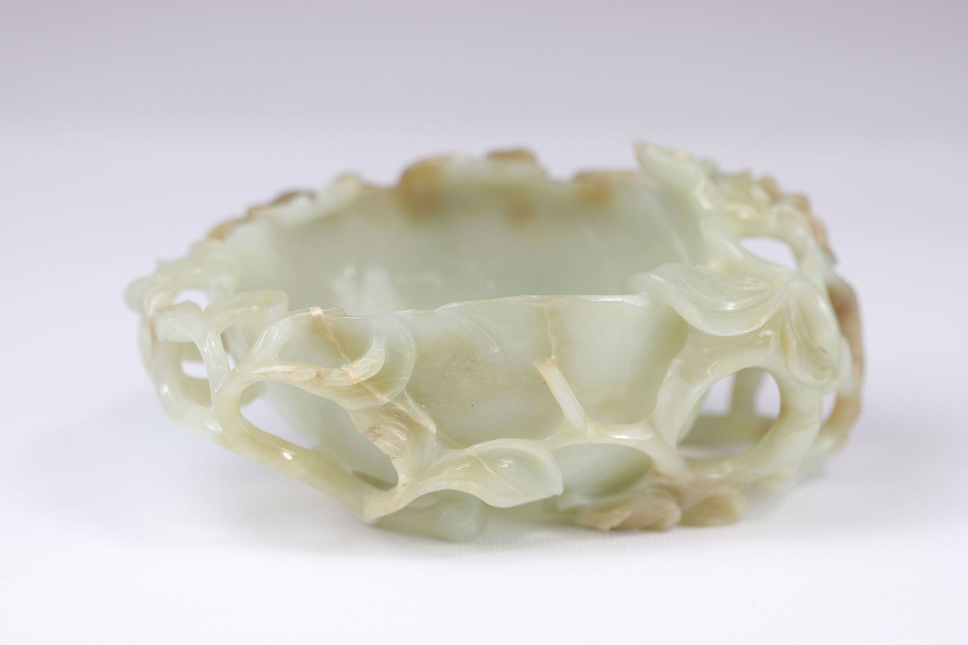 Celadon and beige jade brush rinse, Qing dynasty vegetable decor - Image 3 of 6