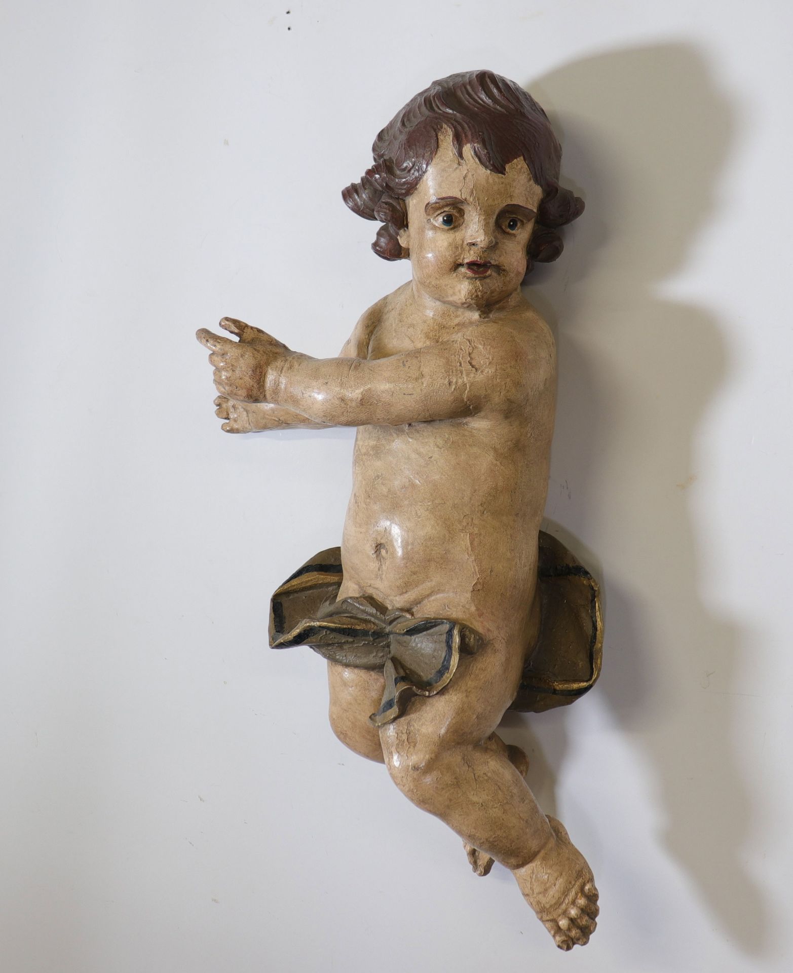 Polychrome wooden cherub - Image 2 of 3