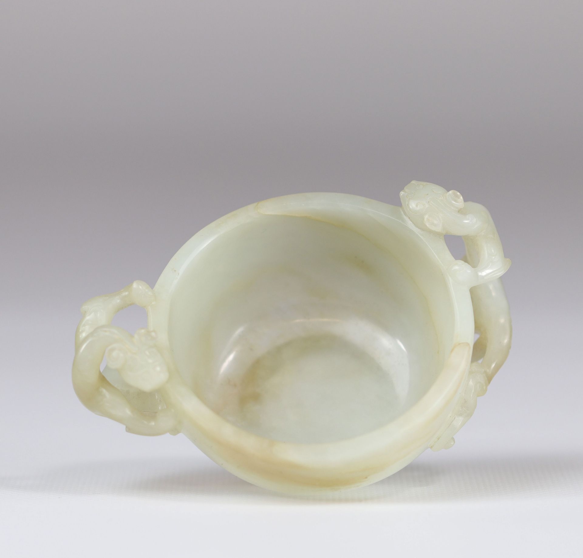 White jade water jug â€‹â€‹decorated with "Chilong", Chinese Qing dynasty brush rinses - Image 4 of 9