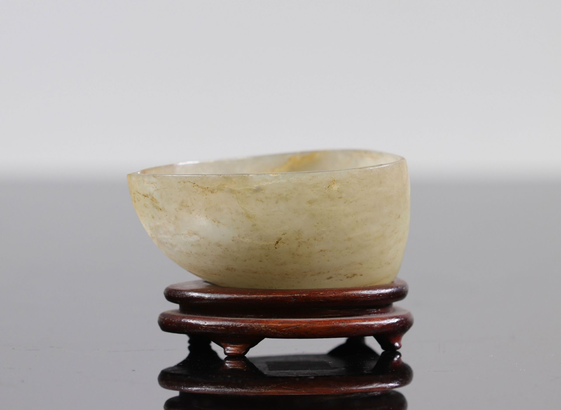 China, libation cup, in jade, 19th C. - Image 3 of 6