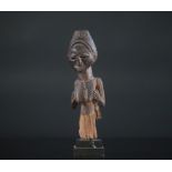 Sculpture Luba DRC female character