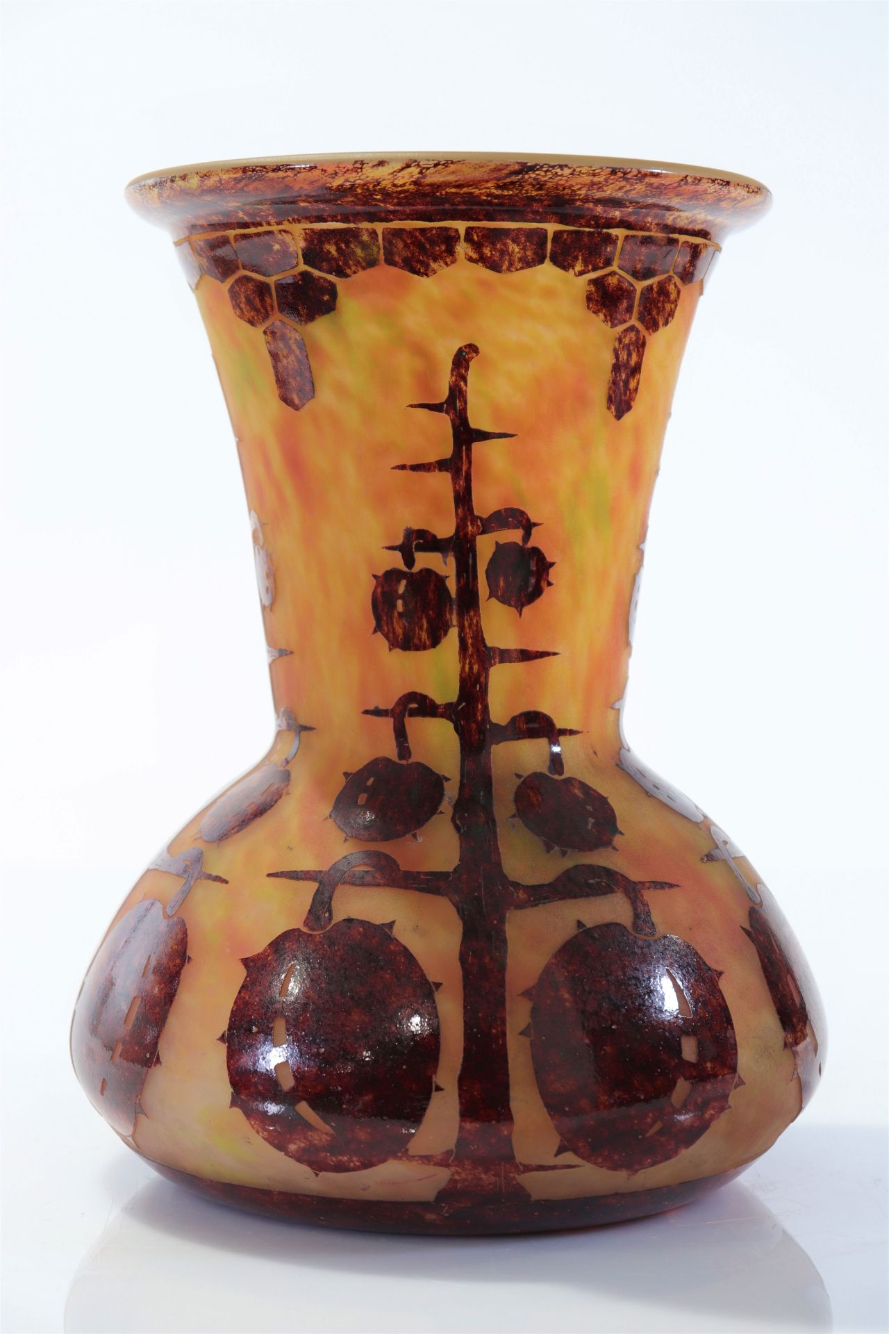 The imposing French glass vase with maroniers