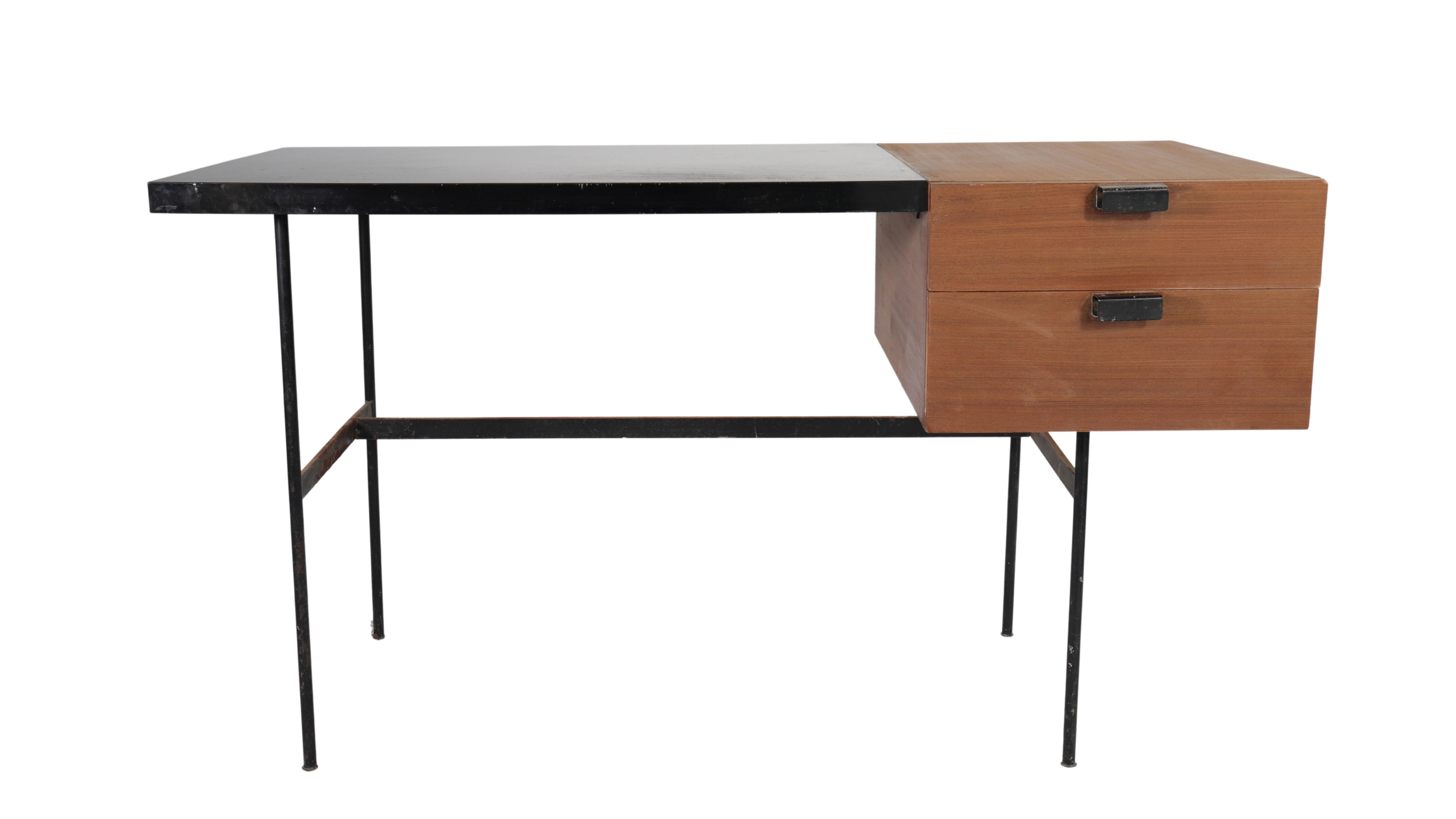 Pierre PAULIN (1927-2009) & THONET (editor) Desk model CM 141