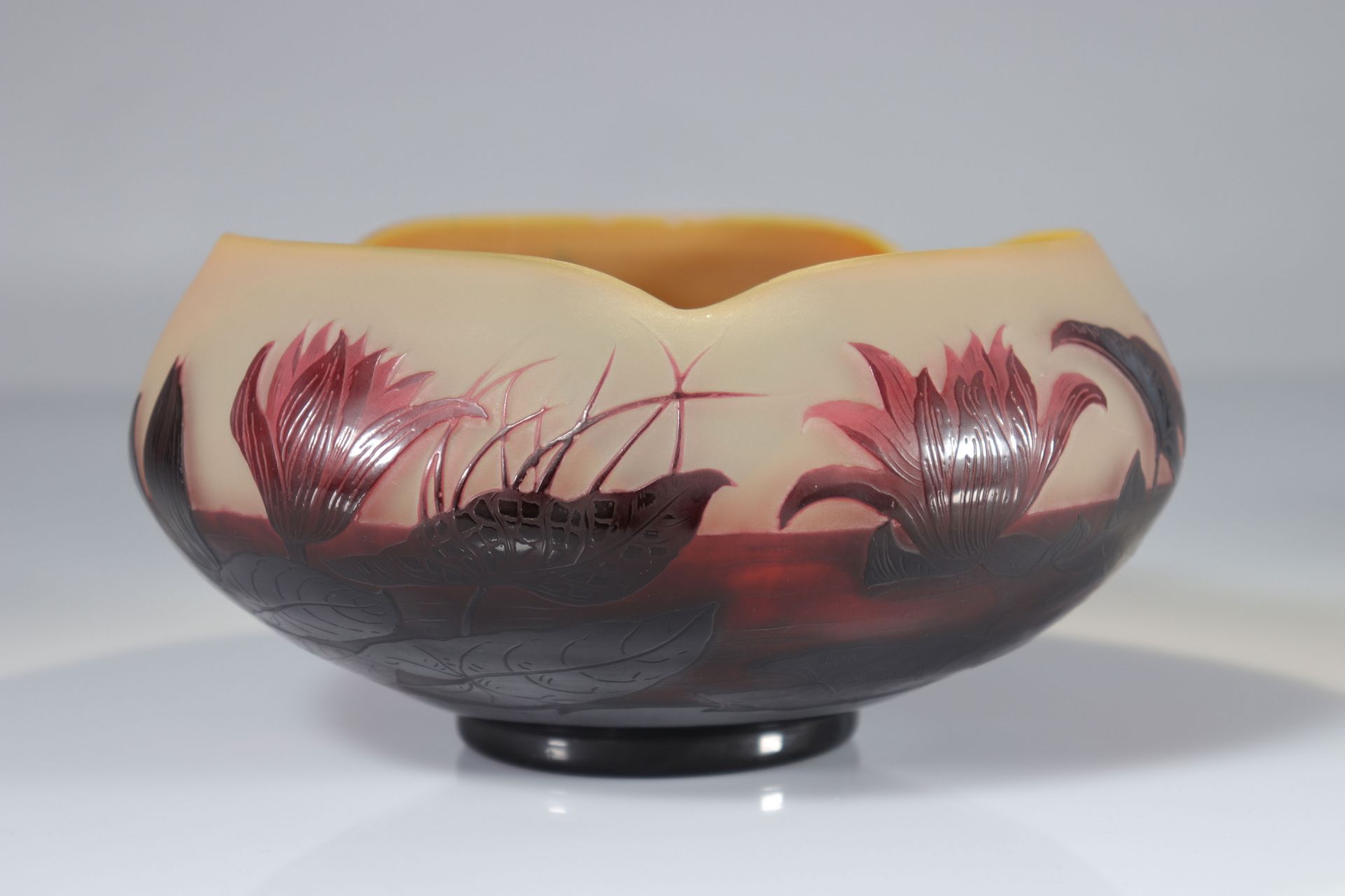 D'argental centerpiece bowl with aquatic decor - Image 3 of 3
