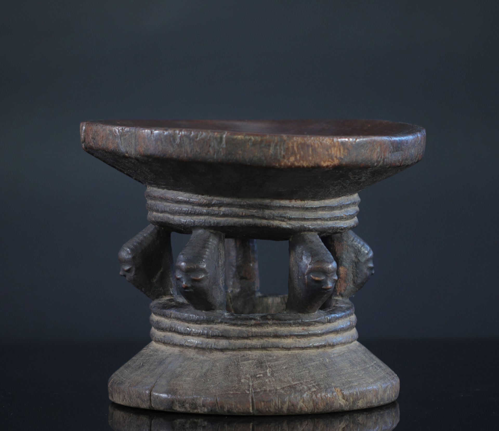Rare Pende RDC stool carved with heads very beautiful patina of use