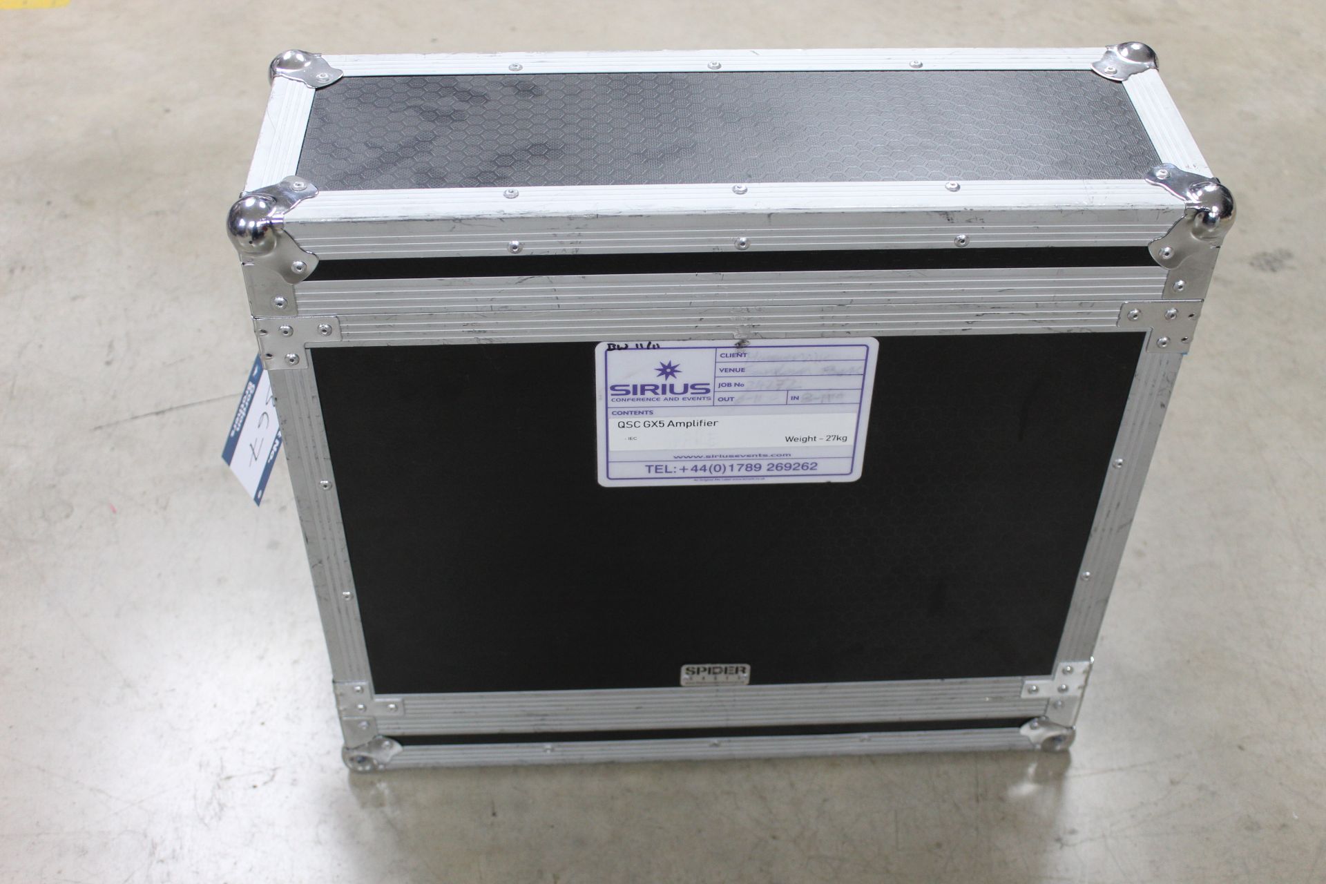 QSC GX5 amplifier, Serial No. 111626478 with 1x IEC in flight case (Purchased in 2018 for £297). - Image 4 of 4