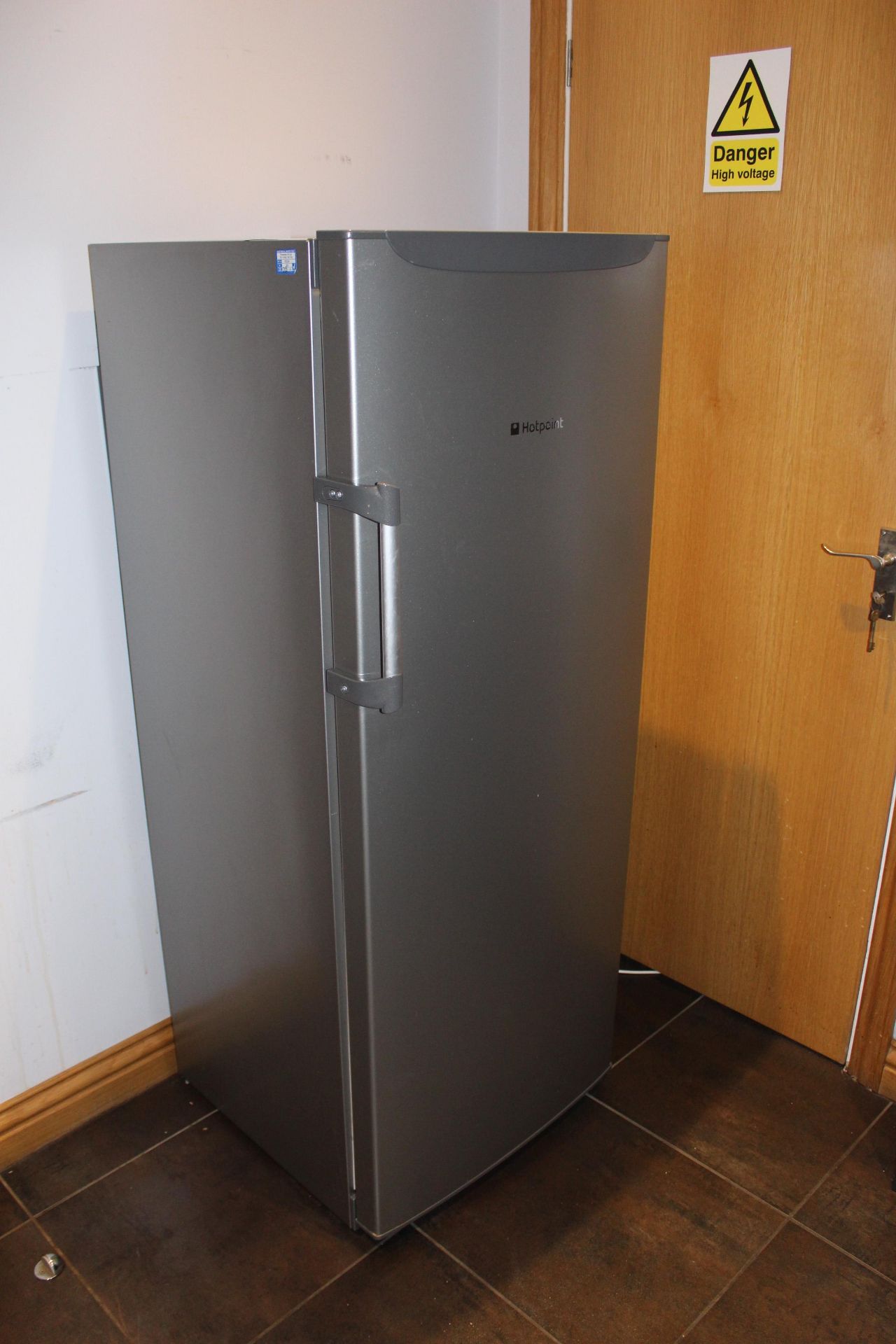 Contents of kitchen to include: Hotpoint RLFM 151 G grey single door larder refrigerator, Bosch