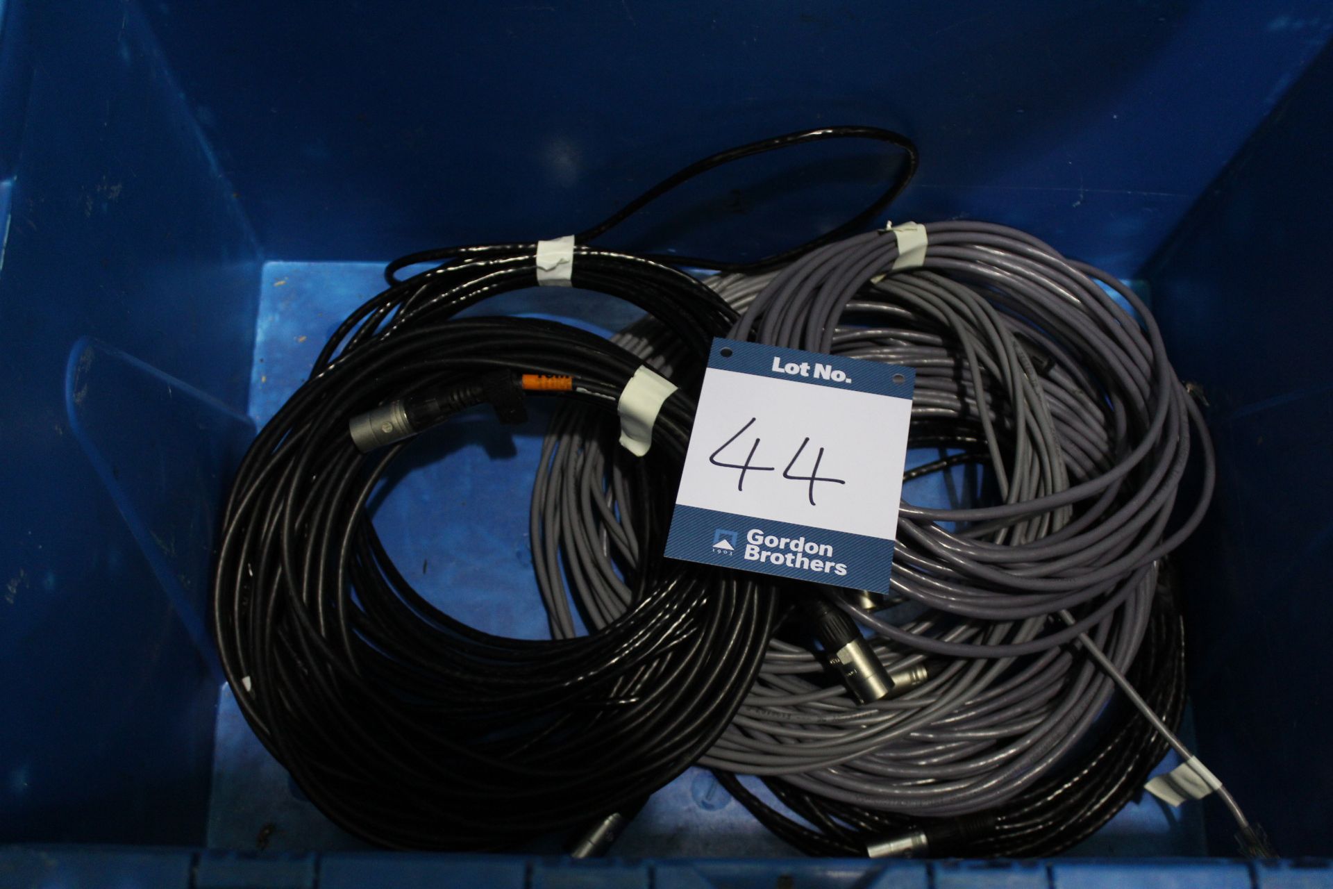 Approx. 10x 10m CAT5 cables in 600mm x 400mm plastic tote bin used for P2.6 LED display. (PLEASE