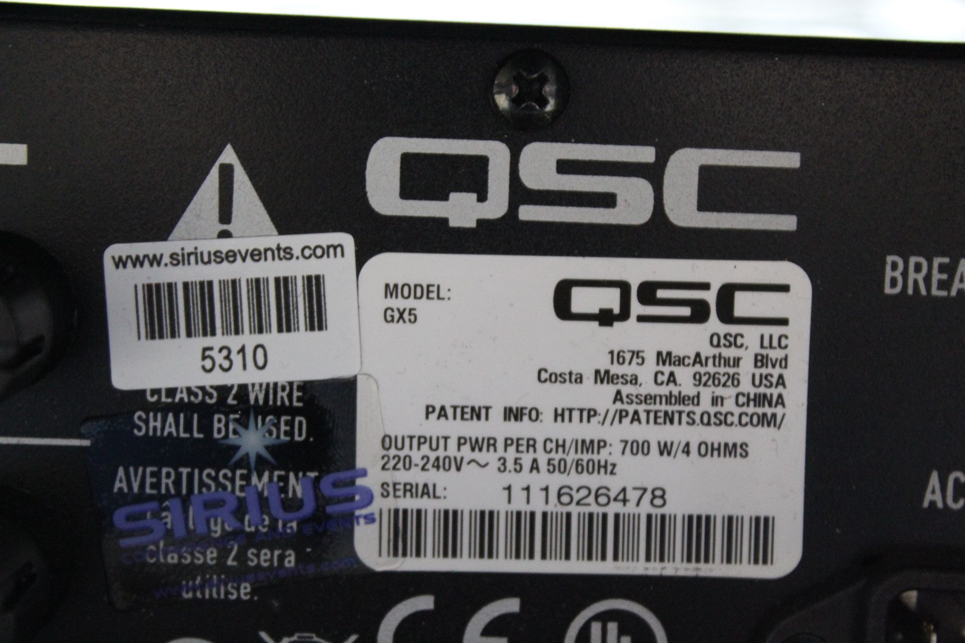 QSC GX5 amplifier, Serial No. 111626478 with 1x IEC in flight case (Purchased in 2018 for £297). - Image 3 of 4