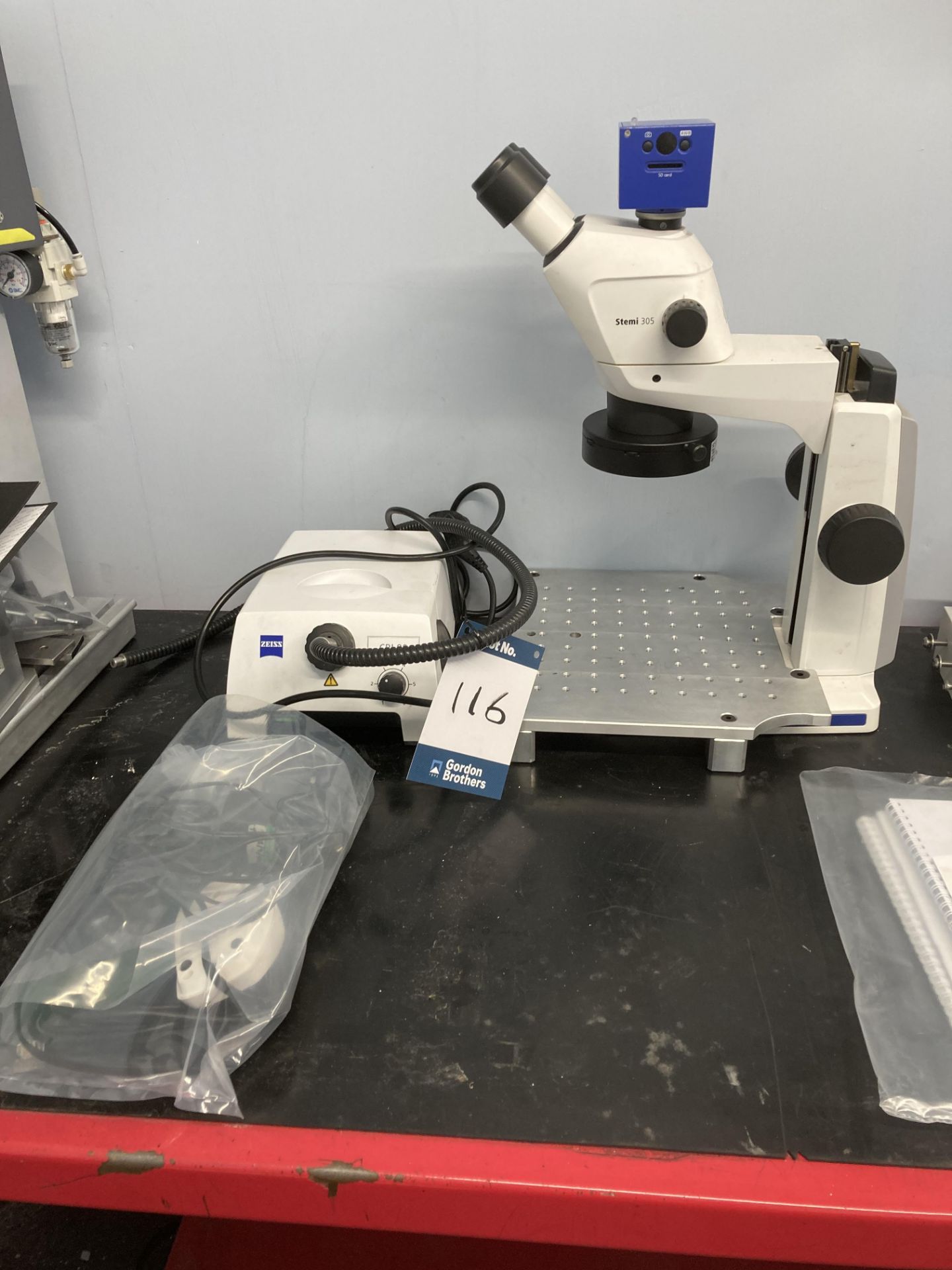 Zeiss Stemi 305 stereo microscope, Serial No. 3942000796 (2016) with Axiocam ERC 5S camera, CRI 90