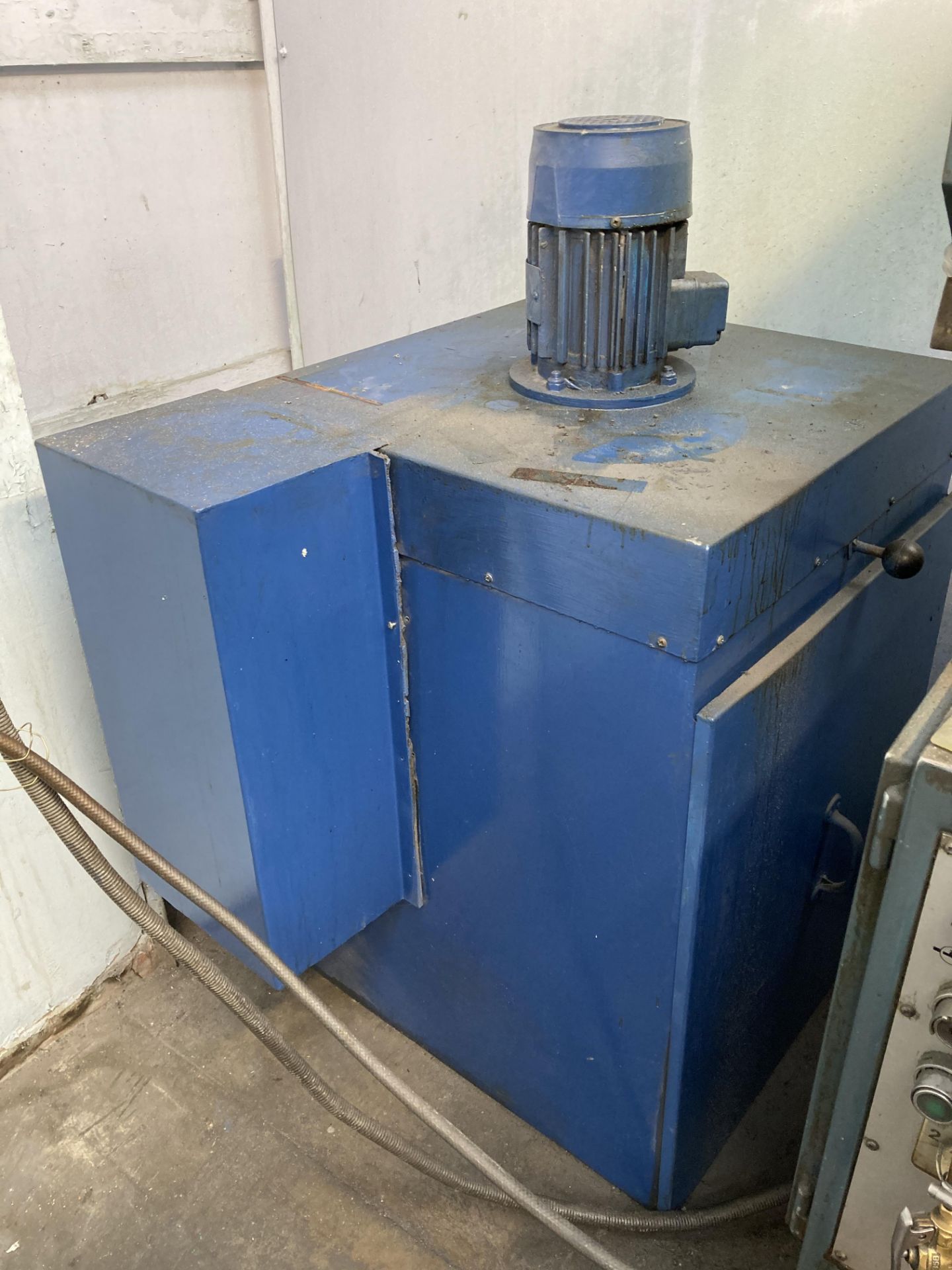 Jones & Shipman 540L horizontal surface grinding machine, Serial No. B098289, table size 26" x 6" - Image 6 of 9