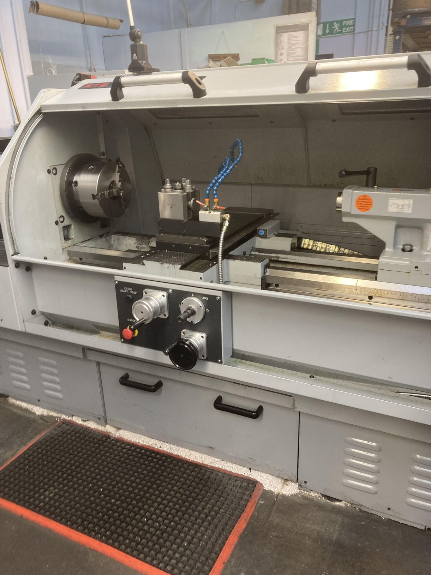 XYZ Proturn SLX425 CNC gap bed centre lathe, Serial No L719 (2010), 425mm x 1.25m, speeds 25-2500, - Image 2 of 8