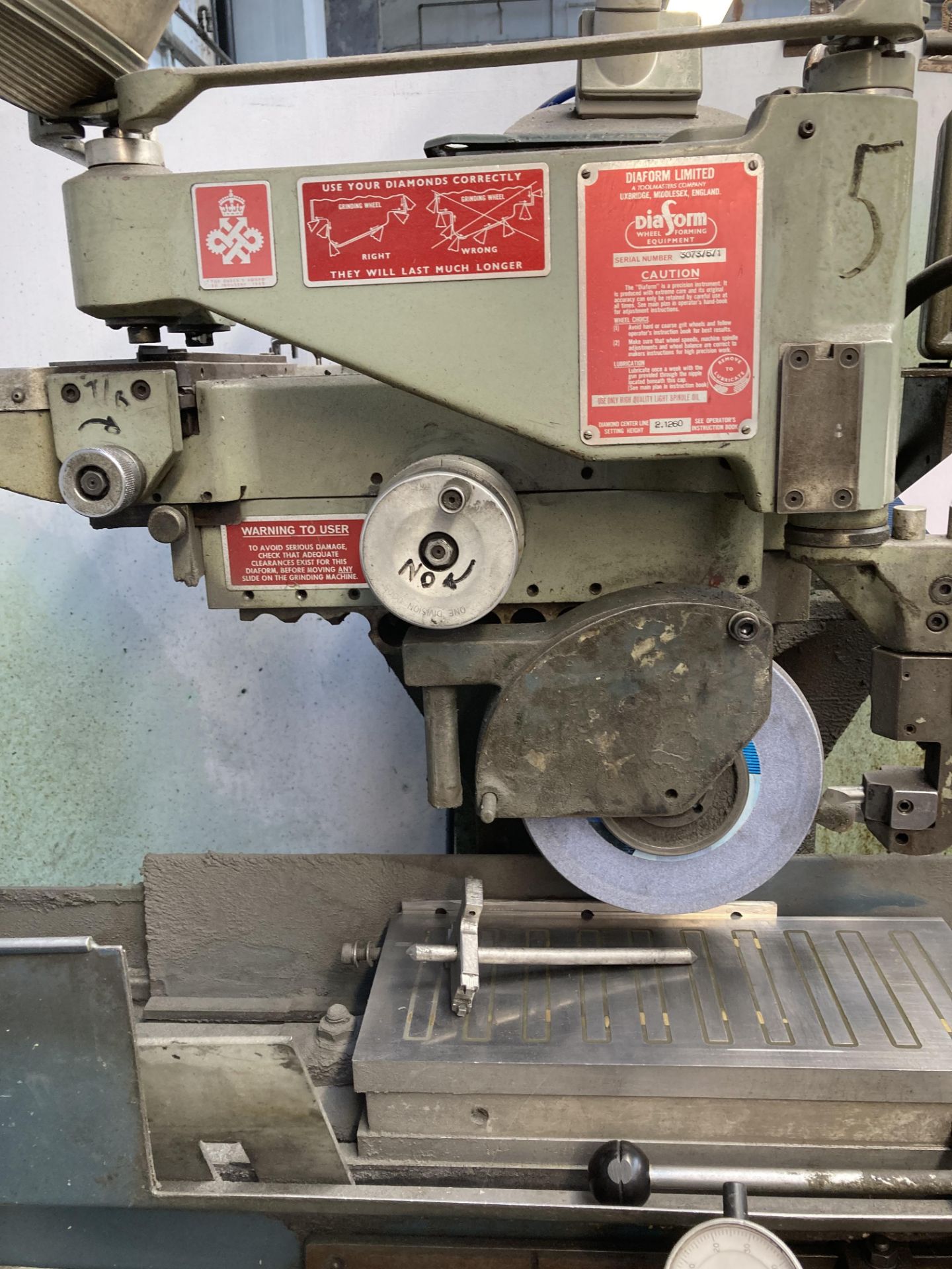 Jones & Shipman 540P horizontal surface grinding machine, Serial No. B092078, table size 26" x 6" - Image 3 of 8