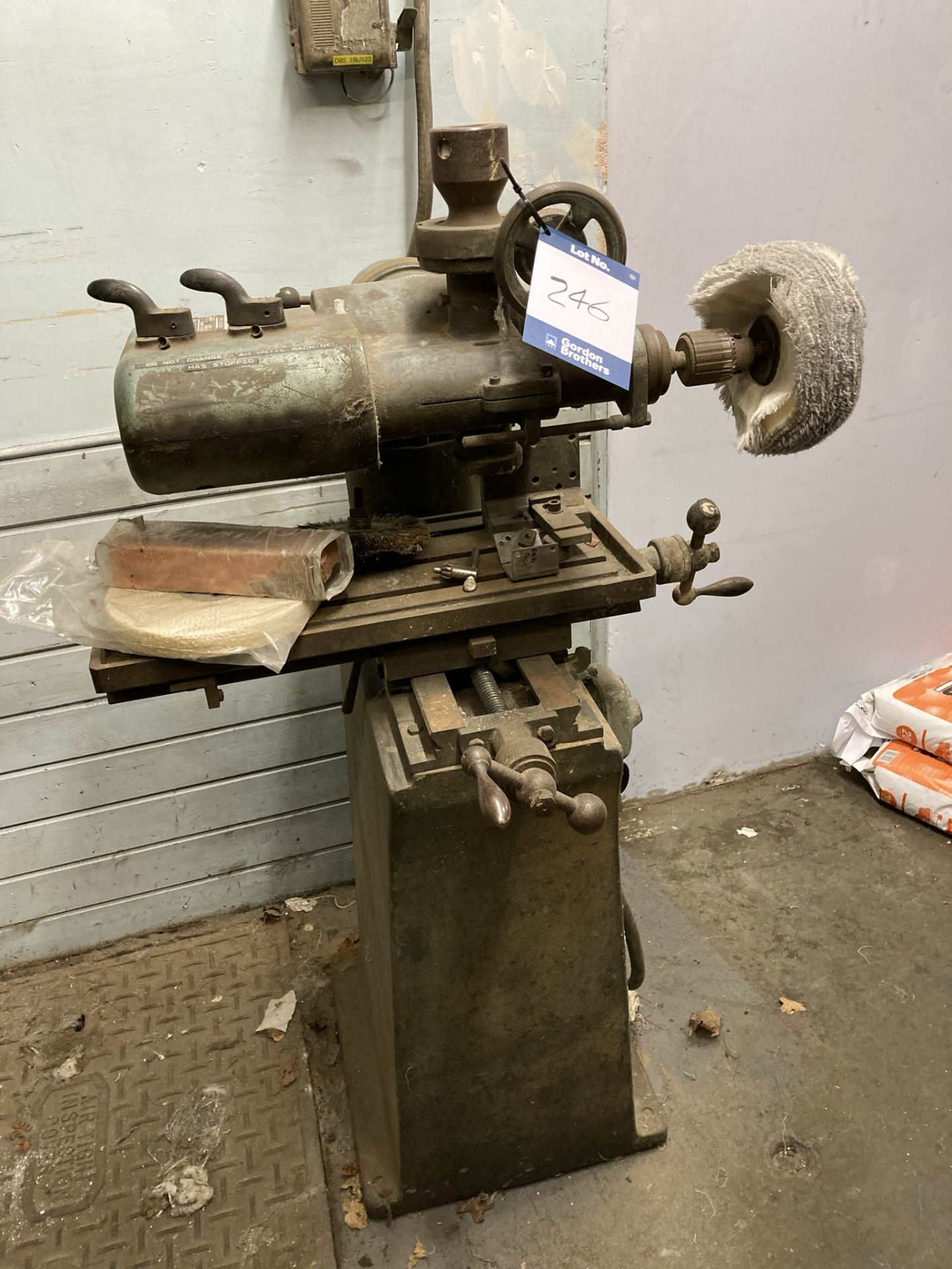 Arbuga EM825 universal machine tool with polishing head, Serial No. 180288