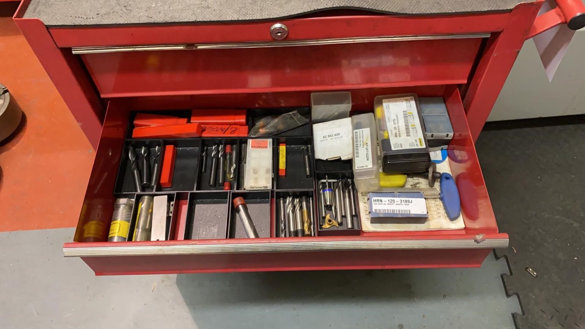 Mobile tool cabinet and contents comprising various milling bits, collets and general tooling - Image 2 of 2