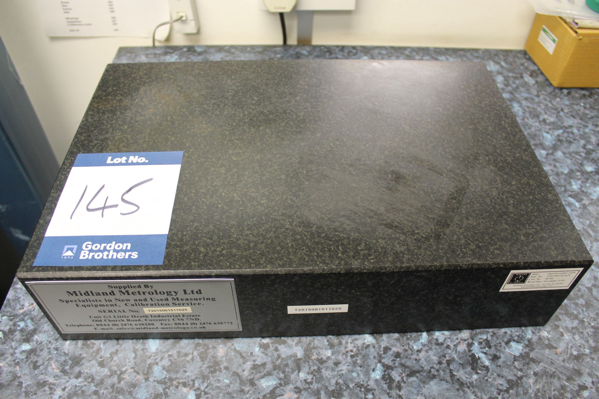 Midland Metrology bench mounted granite surface plate, Serial No. T2015061511025, size: 450mm x