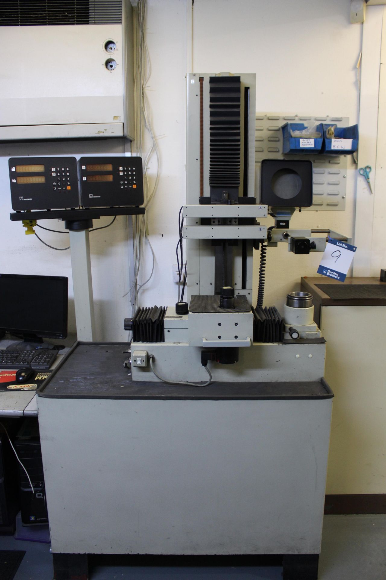 Mapal MN510/VR2735 4-axis optical tool setter, Serial No. 123 (1988) with Z/X & A/B axis digital