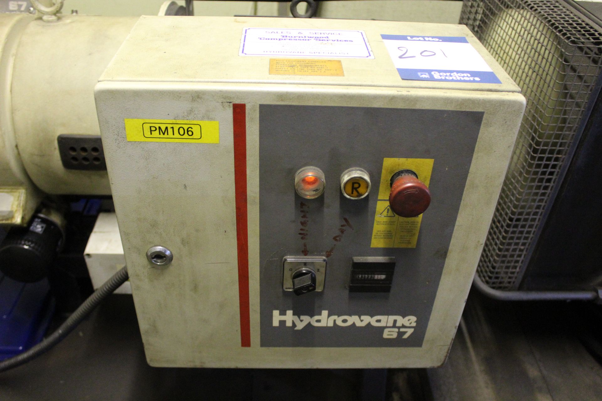 Hydrovane 67 Model: 06708-000 rotary vane air compressor, Serial No. 8909HV771304/3 with Abac Dry - Image 2 of 10
