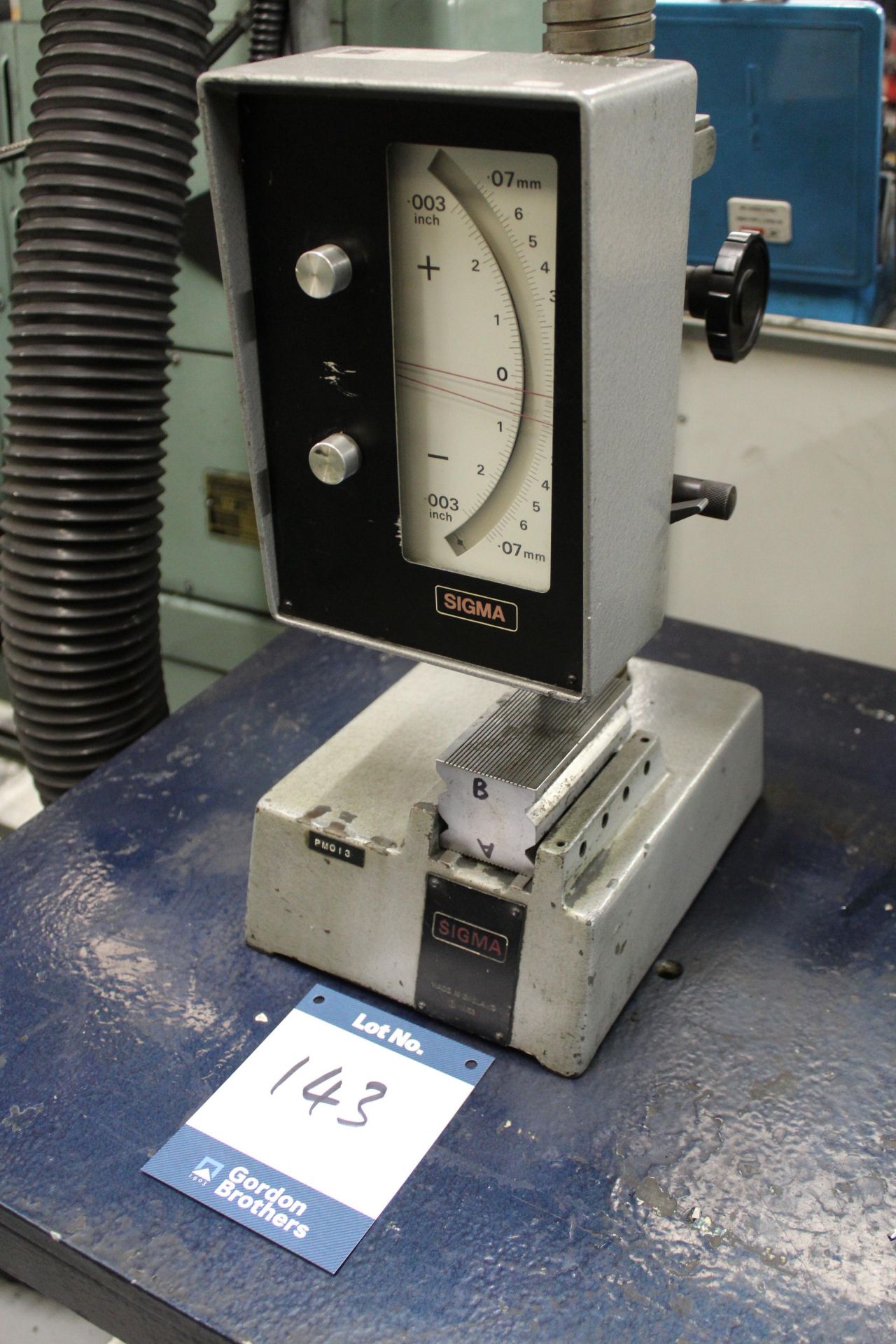 Sigma 201-13 mechanical comparator, Serial No. 51951