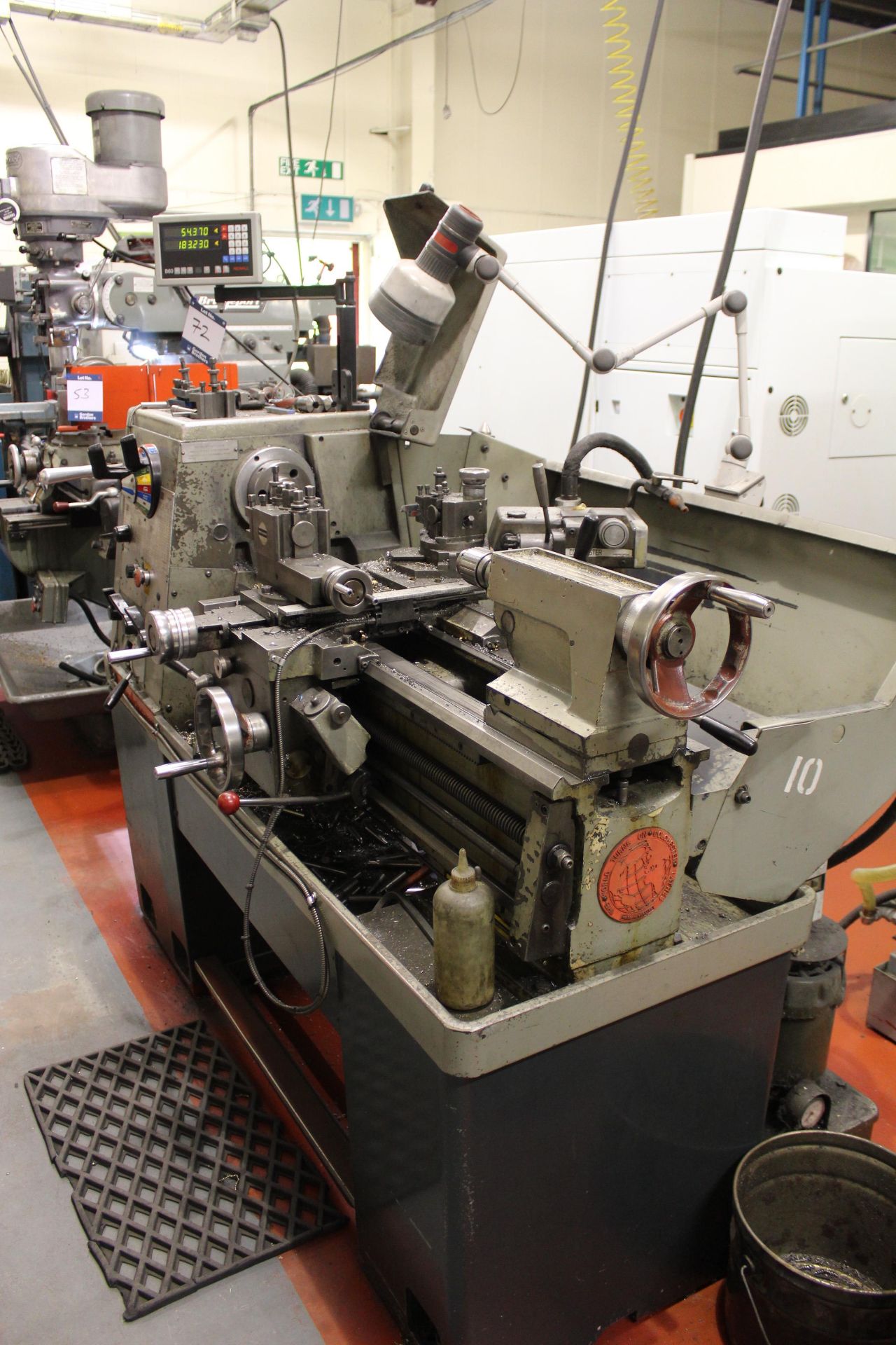 Colchester Student 1800 gap bed centre lathe Serial No. 4/0002/03671, capacity: 330mm x 635mm, swing - Image 8 of 10