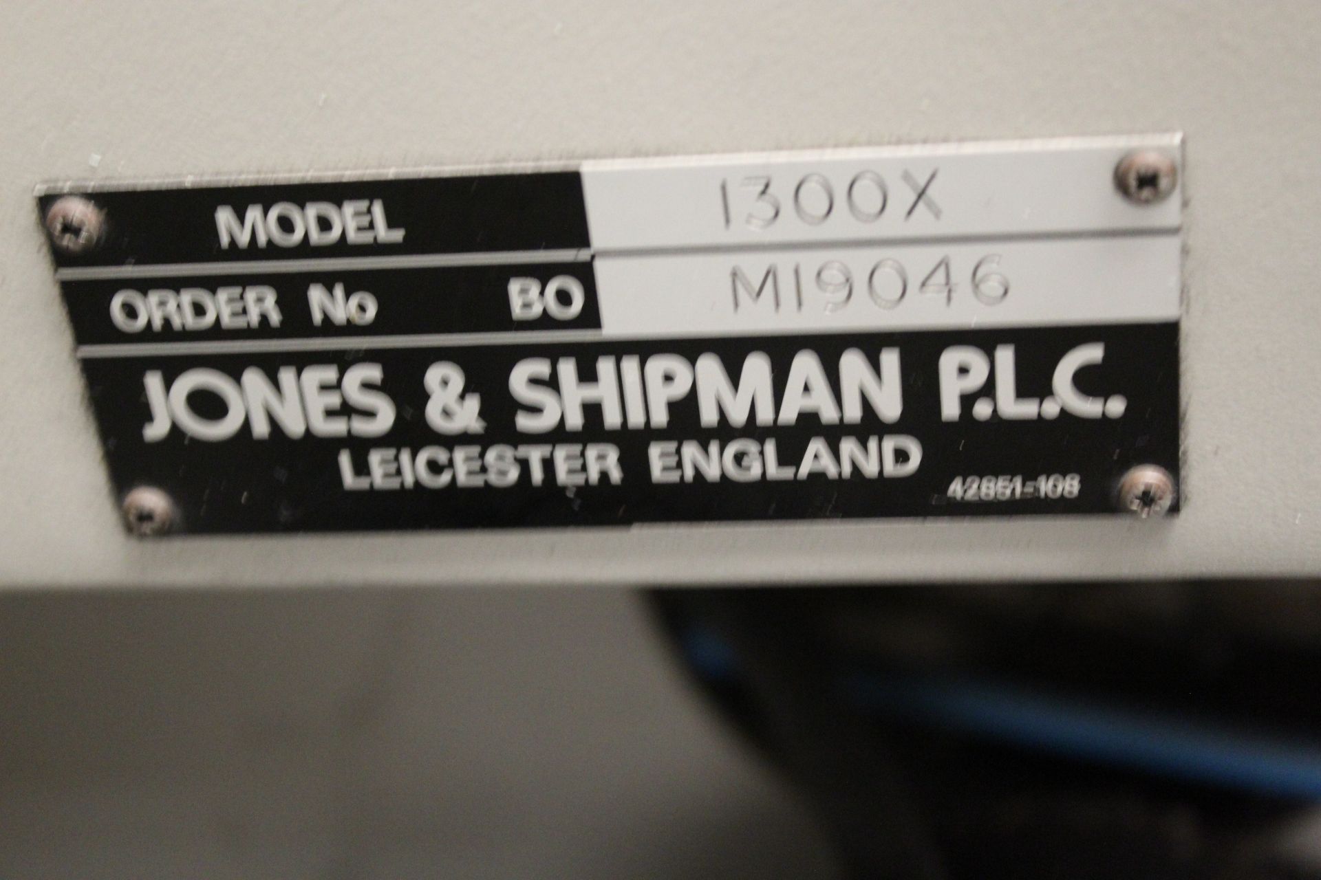 Jones & Shipman 1300X CNC cylindrical grinder, Serial No. M19046, table size: 1226mm x 185mm, swing: - Image 4 of 8