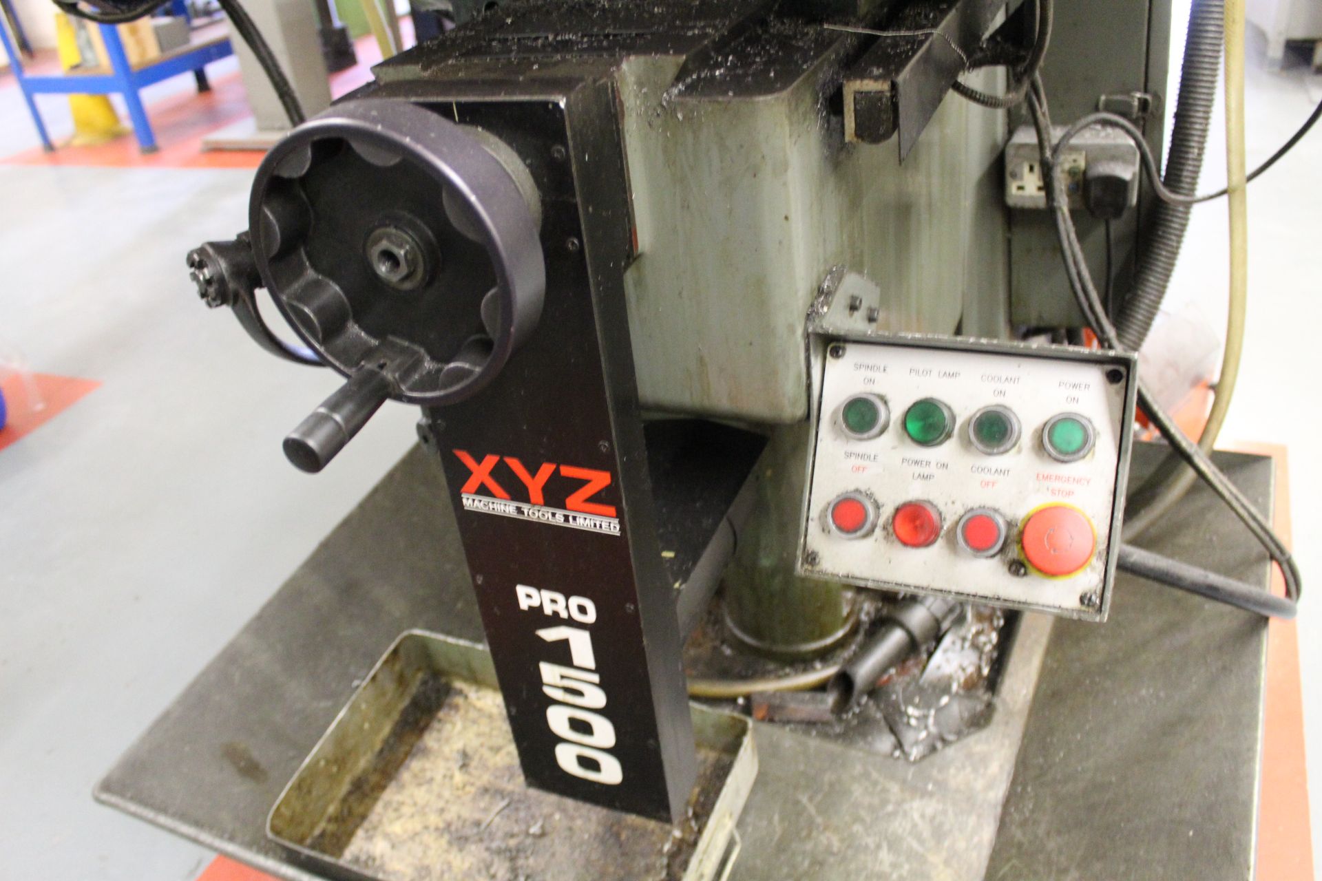 XYZ Machine Tools Pro 1500 VS 3-axis turret head milling machine Serial No. 971 976 (1998), table - Image 10 of 12