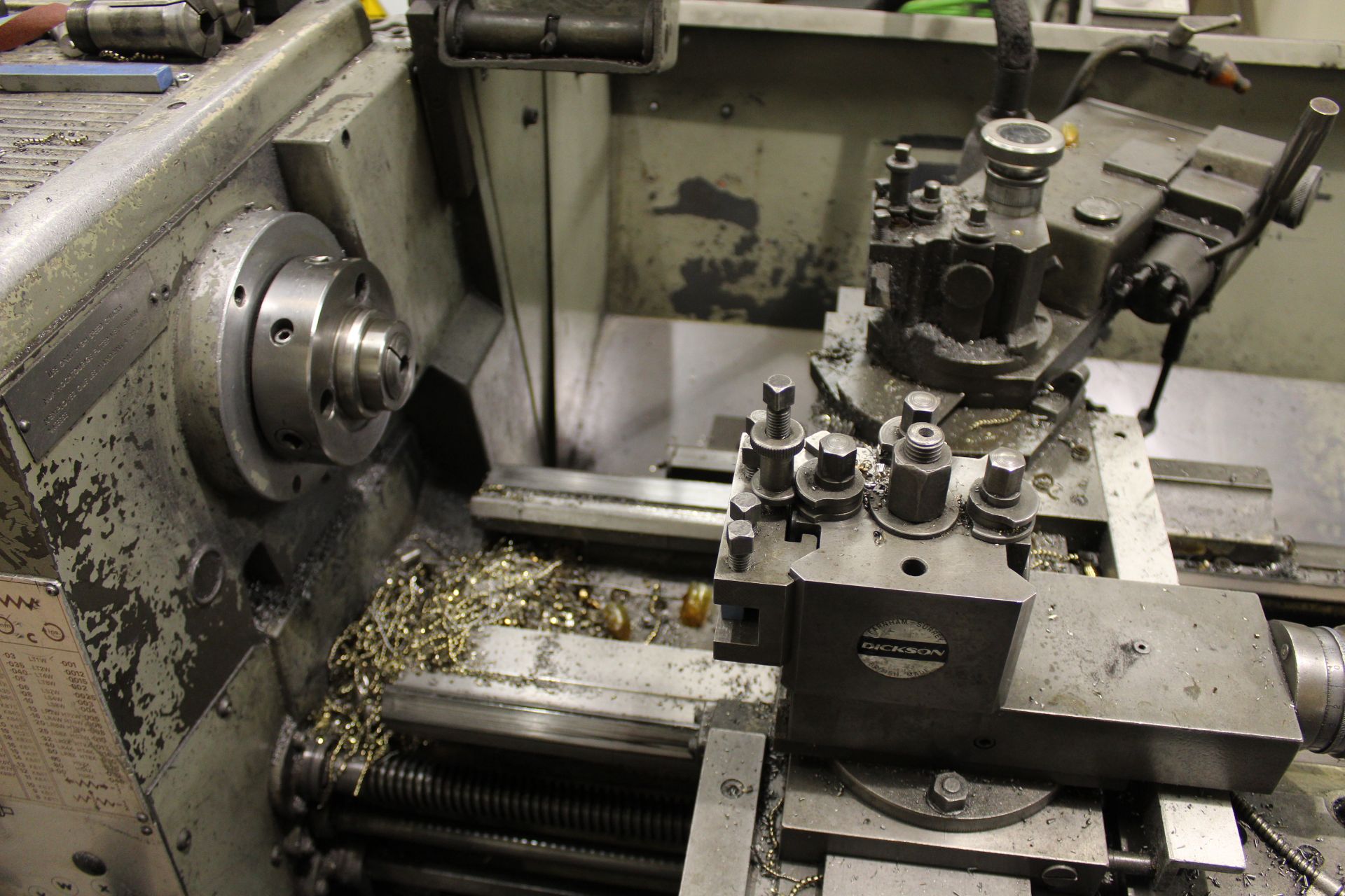 Colchester Student 1800 gap bed centre lathe Serial No. 4/0002/03671, capacity: 330mm x 635mm, swing - Image 3 of 10
