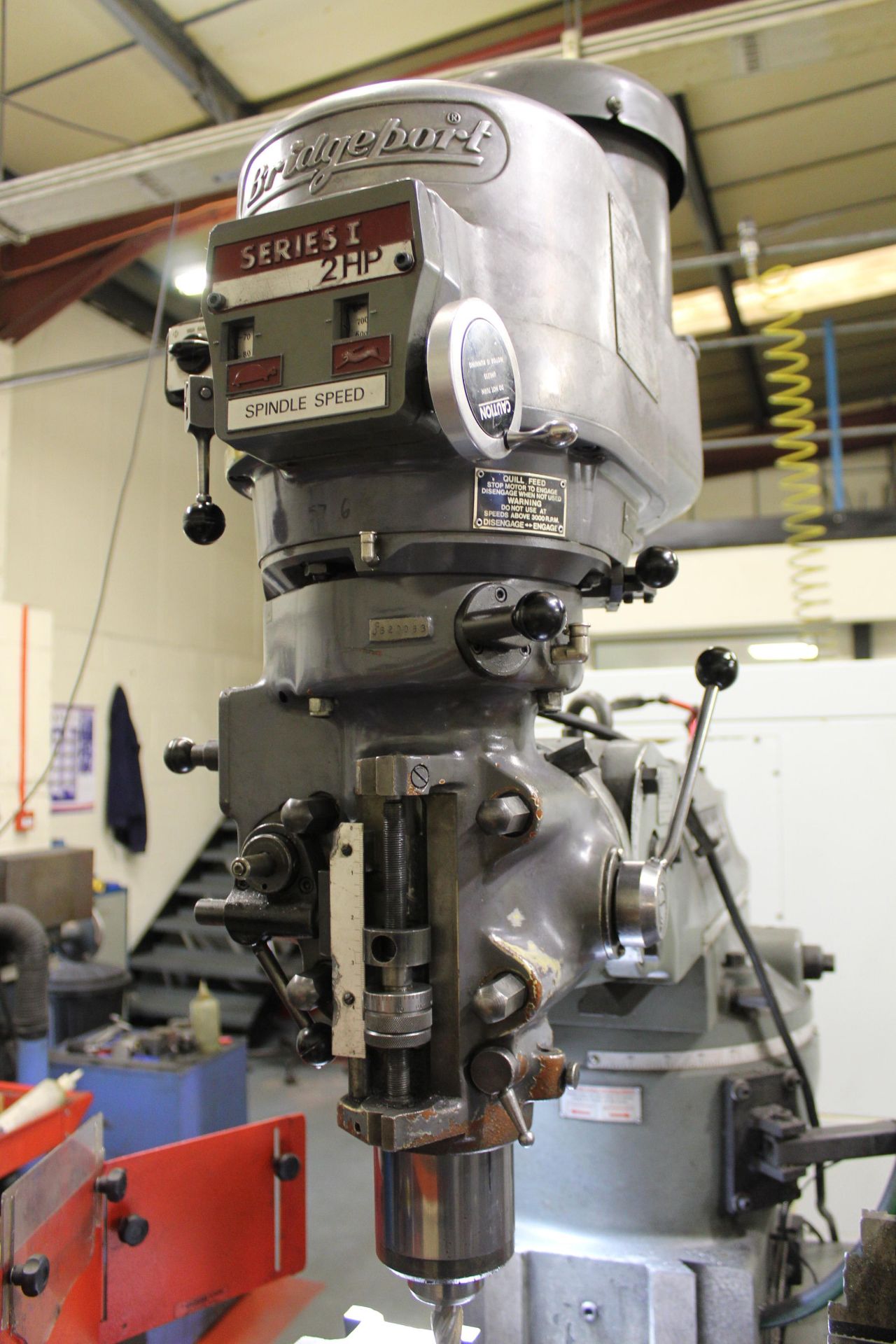 Bridgeport Series 1 2HP turret head milling machine, Serial No. 468170589Y, table size: 42" x 9" - Image 6 of 9