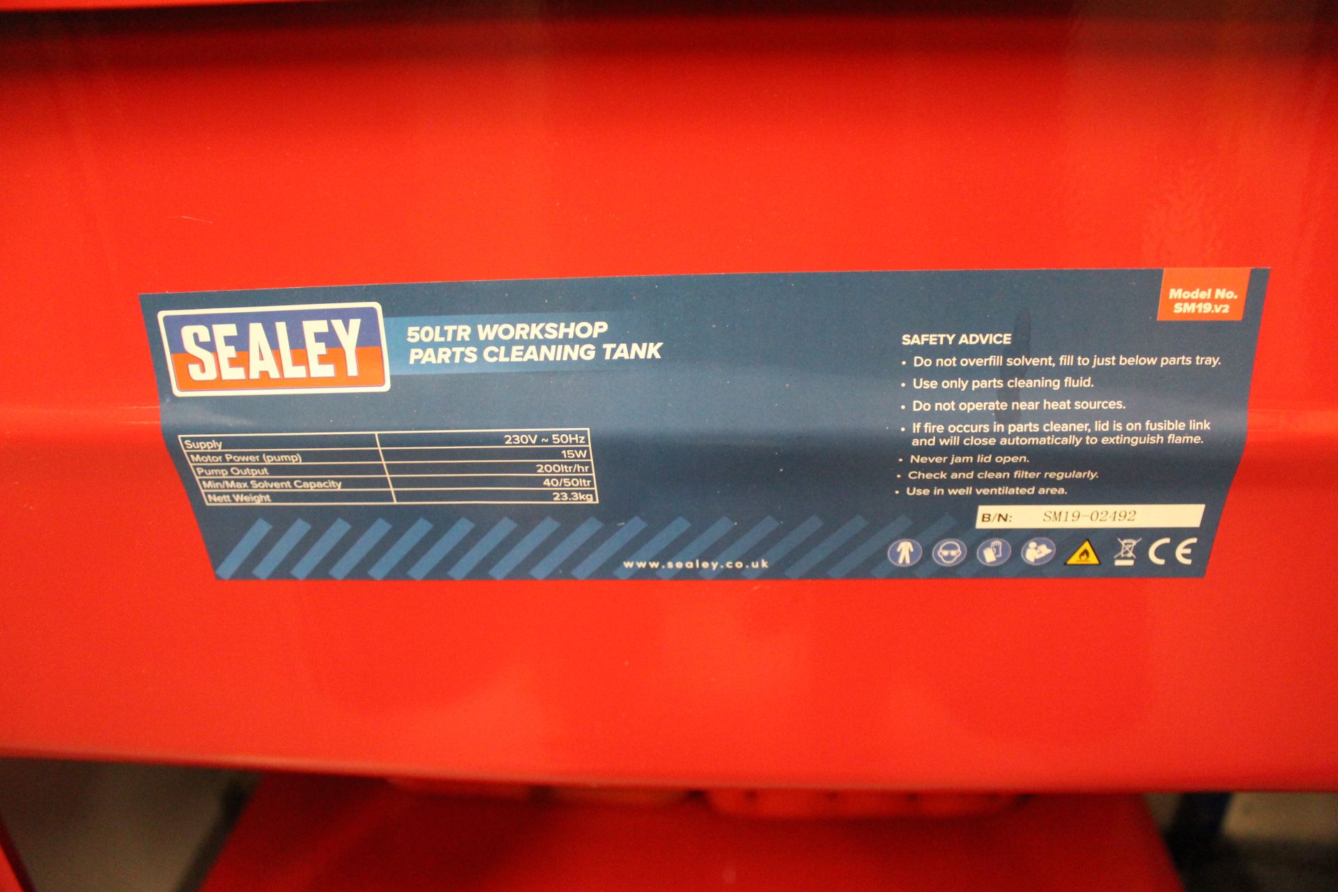 Sealey SM19.v2 50 litre workshop parts cleaning tank, Serial No. SM19-02492 - Image 3 of 3