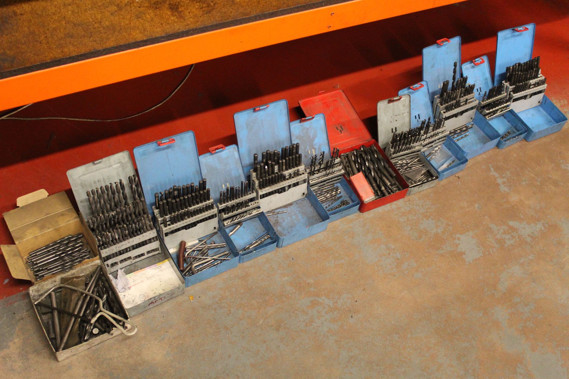 Quantity of Various HSS and carbide metal drill bit sets