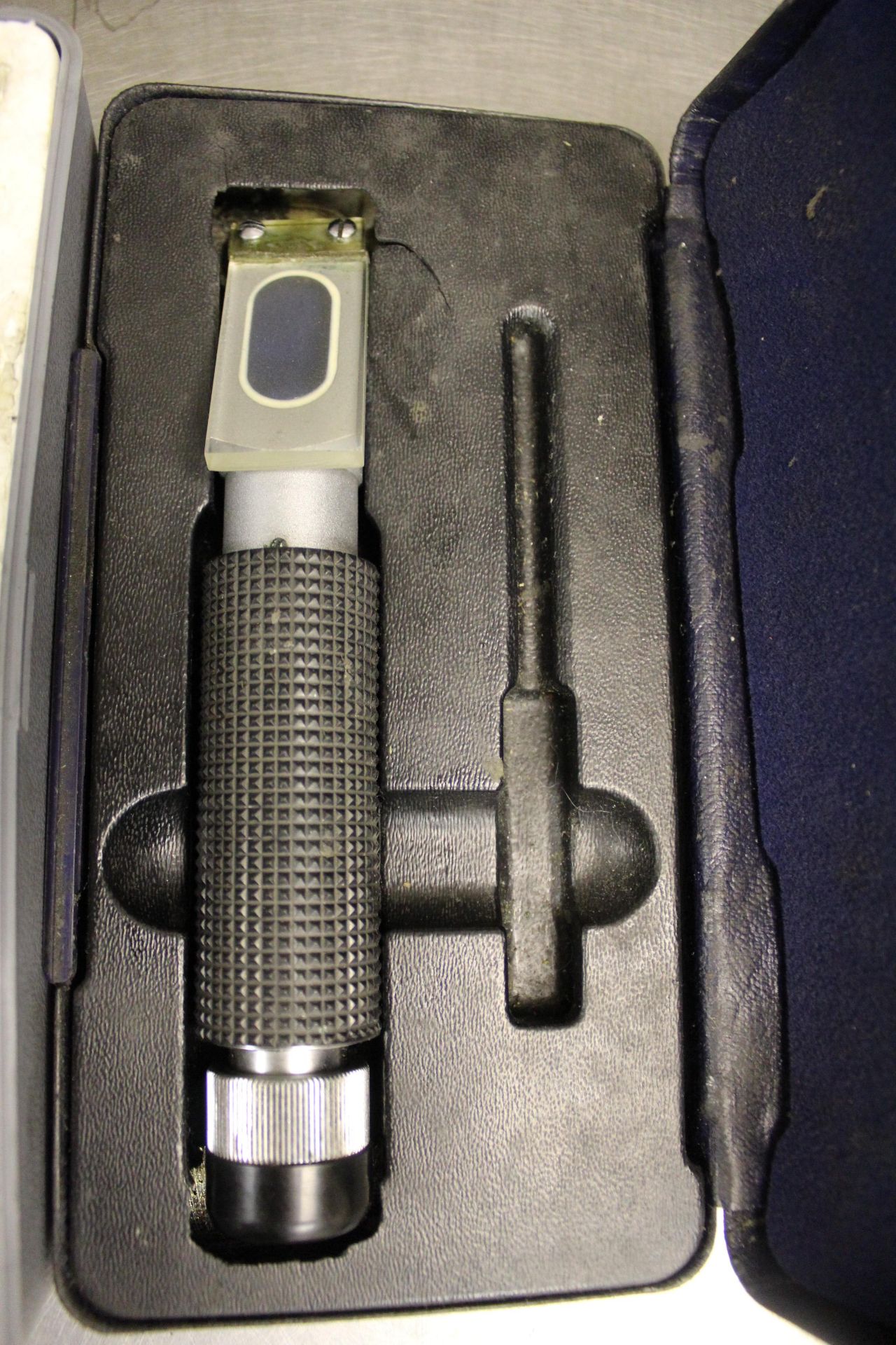 Boxed Oxford Precision portable refractometer with instructions and unbranded similar - Image 3 of 3