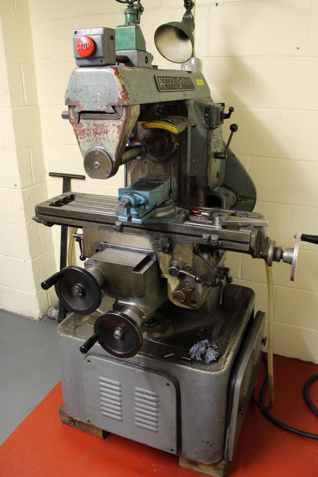 Adcock & Shipley horizontal milling machine, table size: 30" x 8" with machine vice; overhead - Image 2 of 5