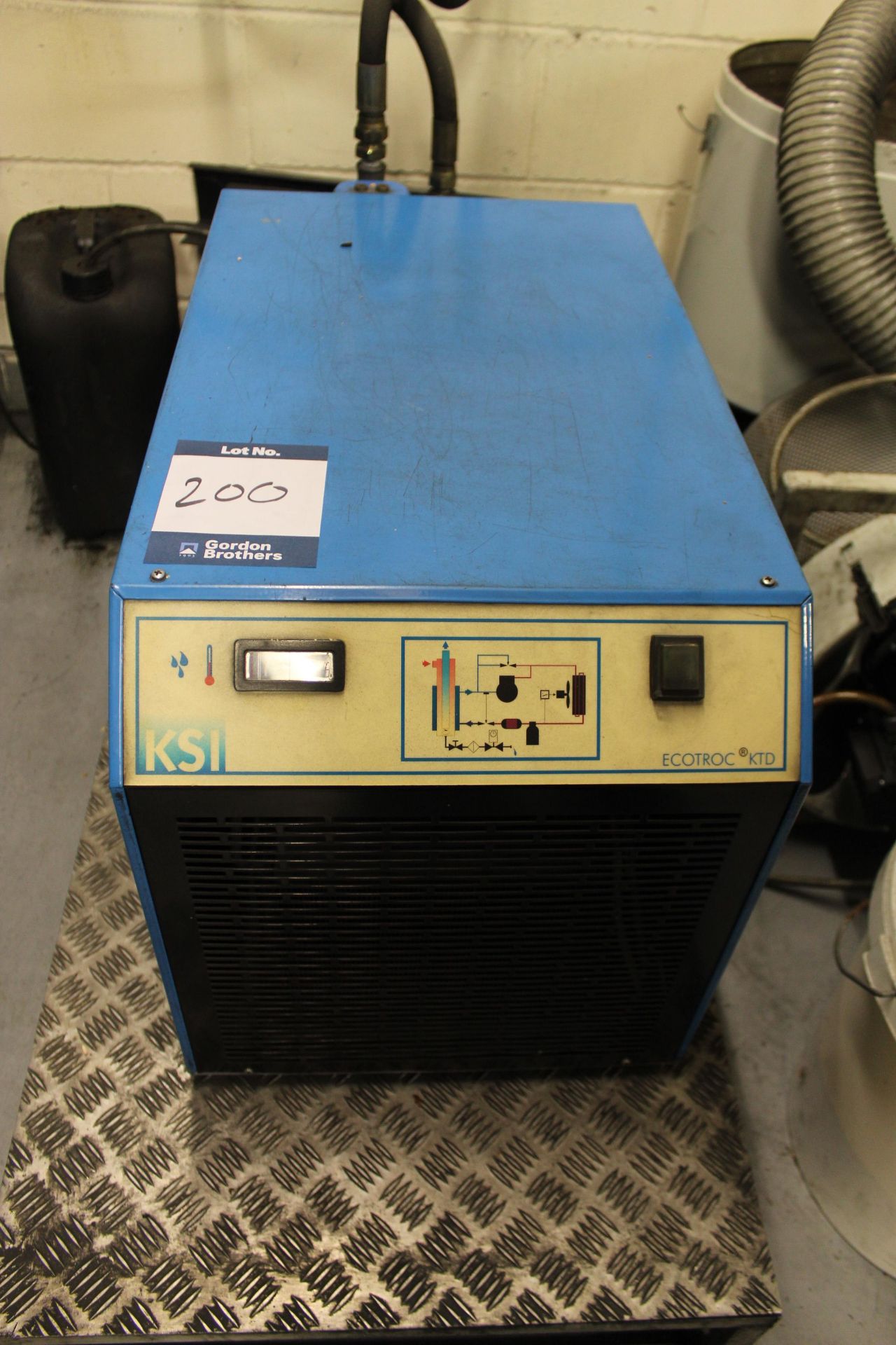 Renner RS11 11 kW / 7.5 Bar packaged rotary screw air compressor, Serial No. 3877 (2001), hours: - Image 2 of 9