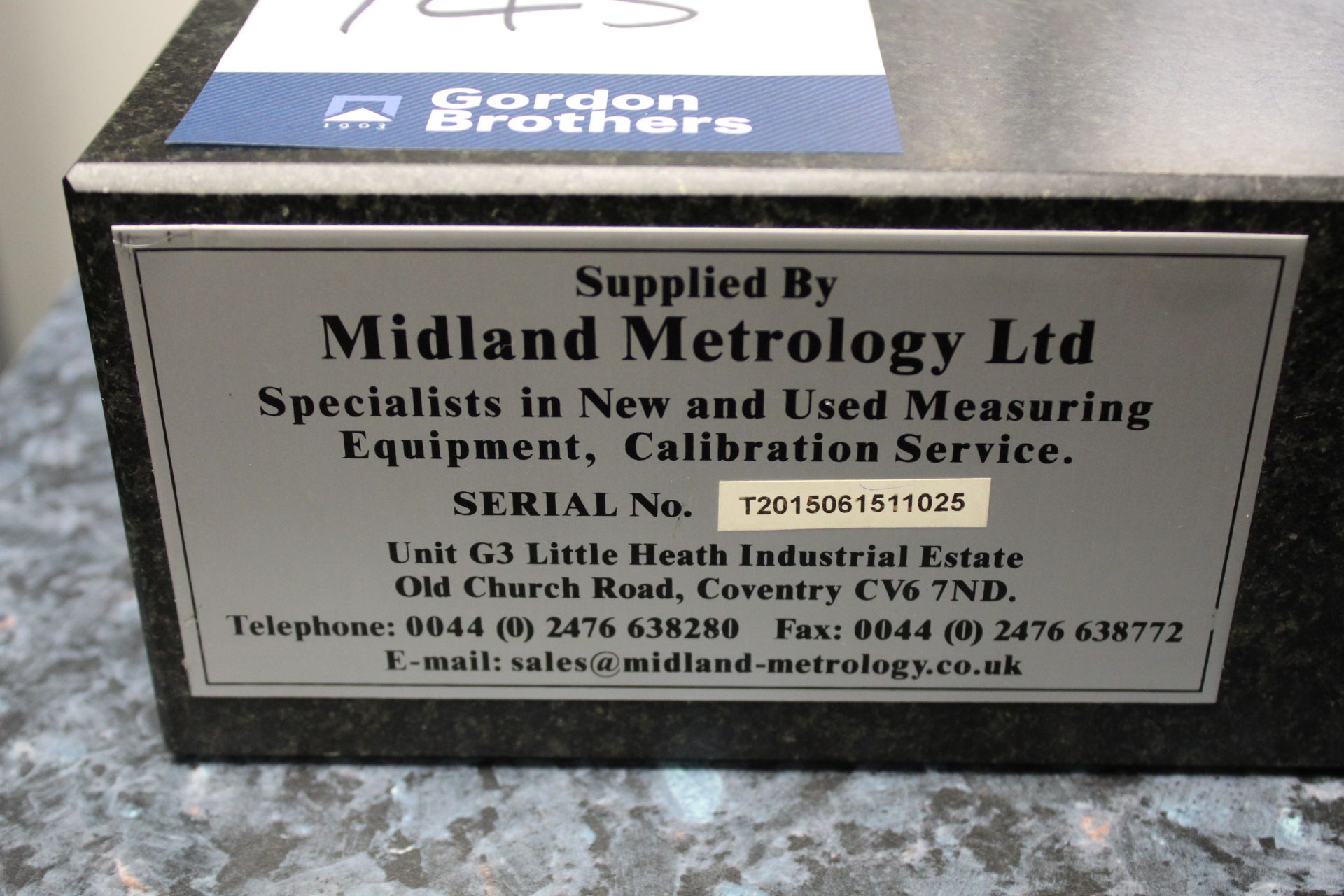 Midland Metrology bench mounted granite surface plate, Serial No. T2015061511025, size: 450mm x - Image 2 of 2