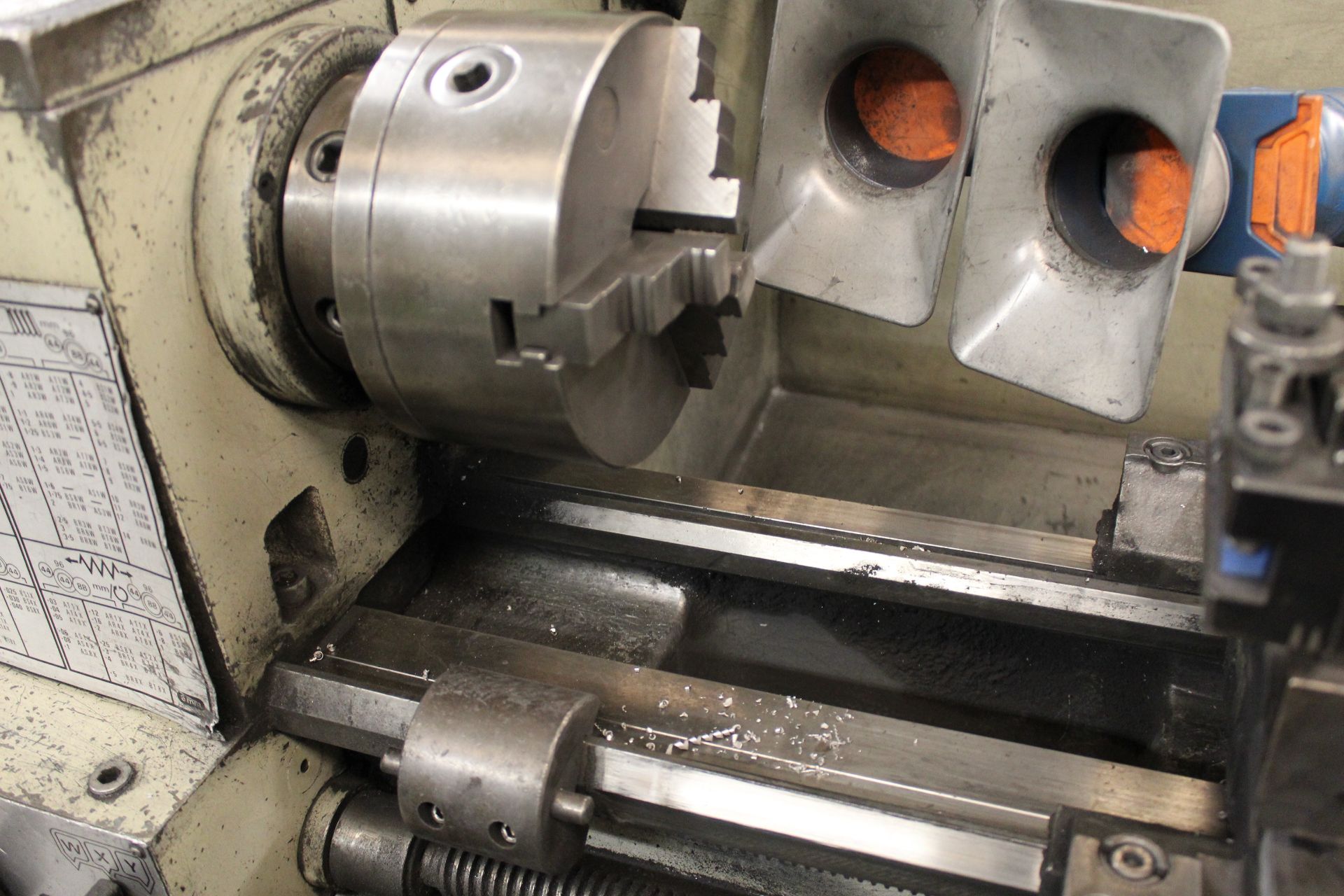 Harrison M300 straight bed centre lathe, Serial No. 310539, swing over bed: 330mm, distance - Image 3 of 6