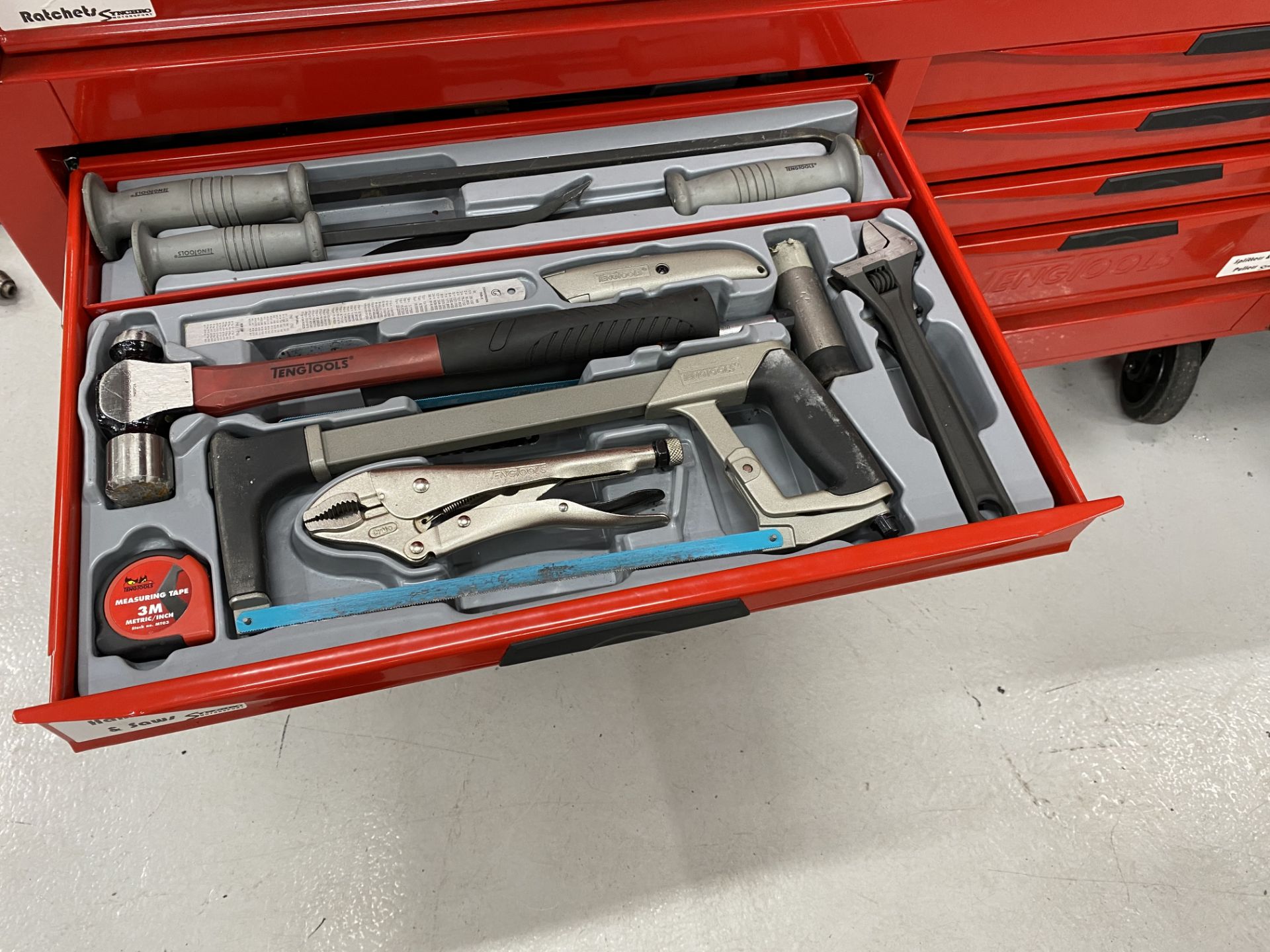 Tengtool box code CMONSTER-02, mobile 9 drawer toolbox with a 10 drawer top box toolbox, including - Image 17 of 24