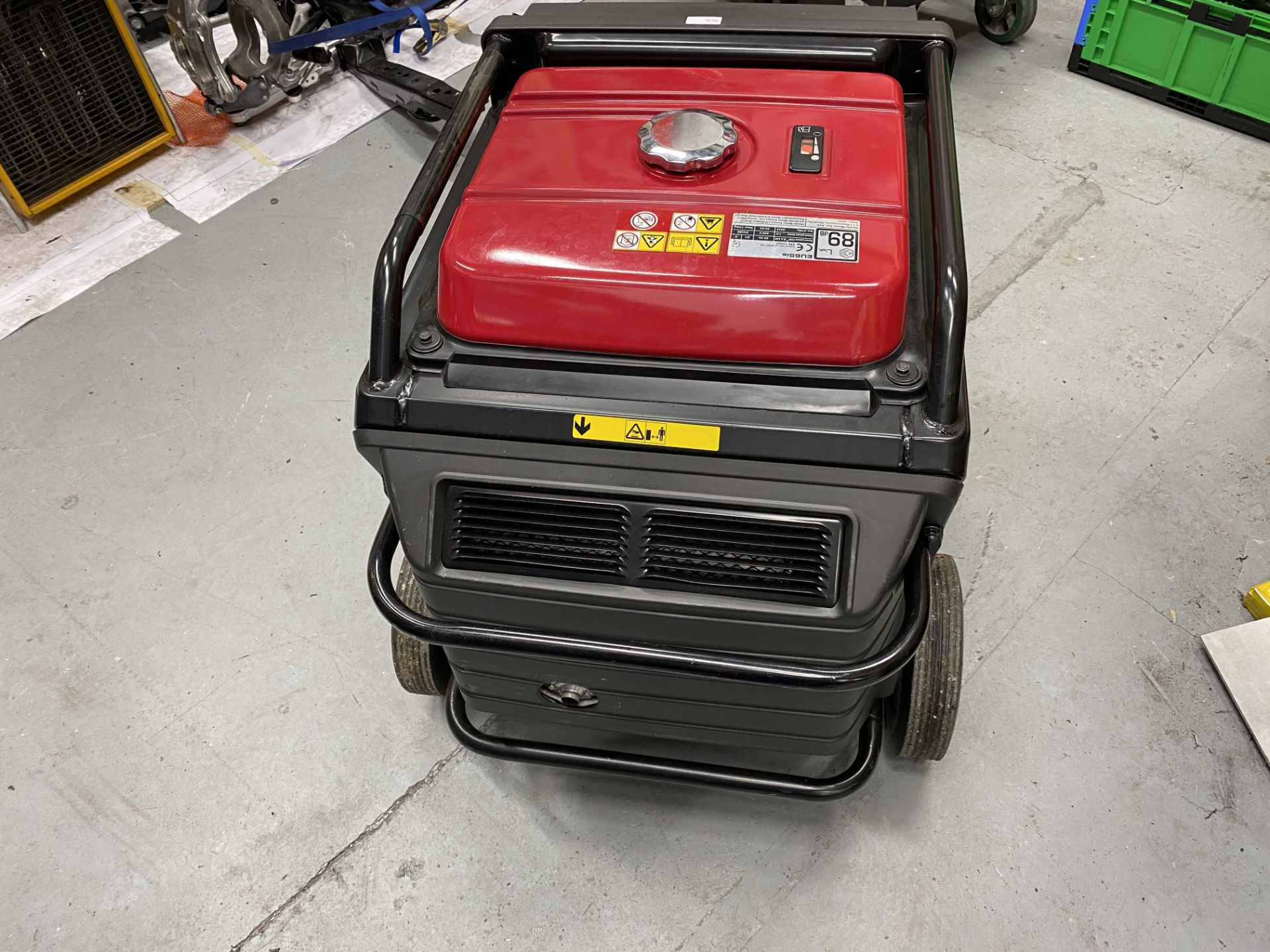 Honda EU65iS inverter mobile petrol generator, rated power 5.5kw, 230 volts, 23.9A, (2014). - Bild 3 aus 5