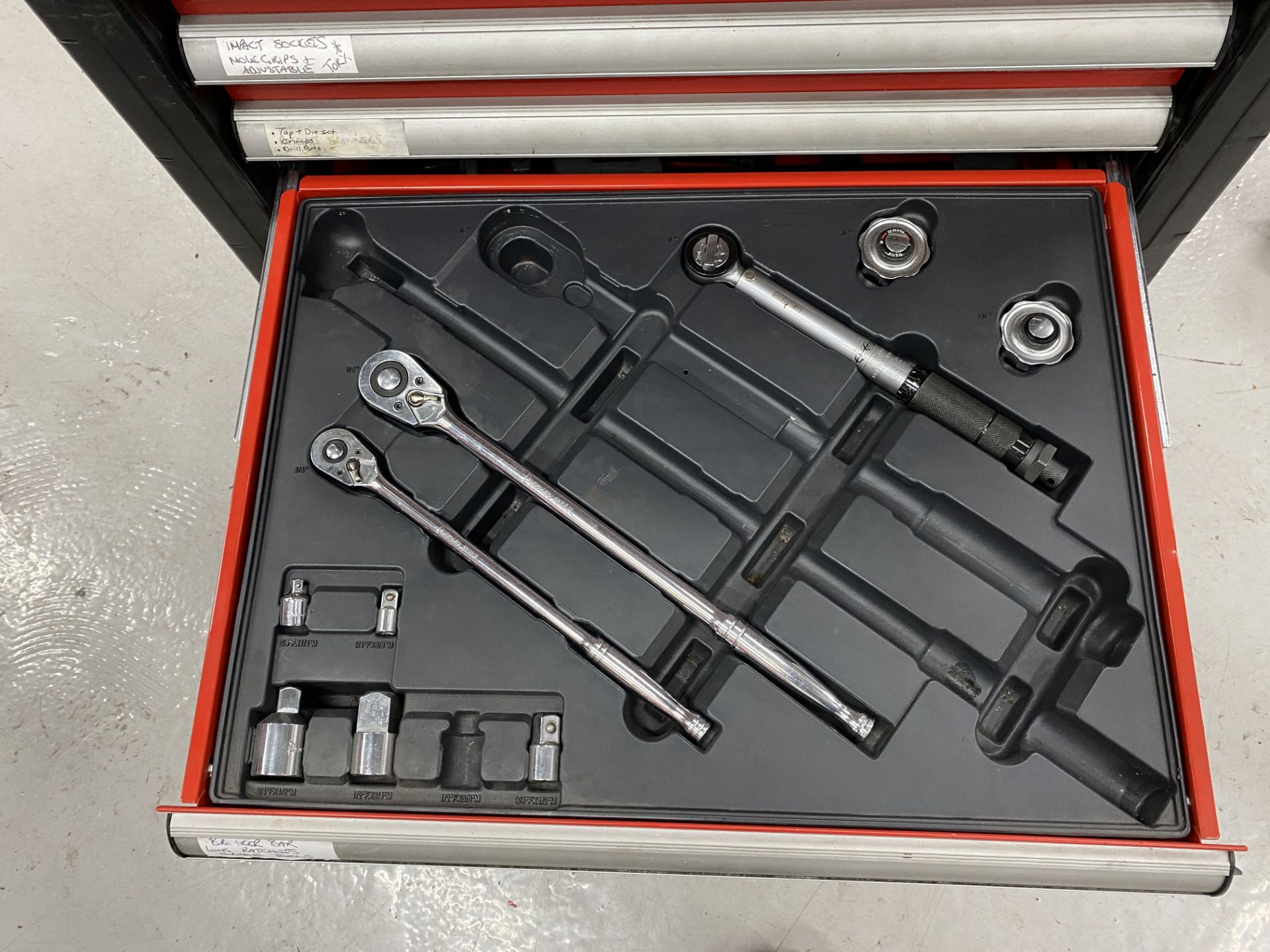 Sealey 10 drawer mobile toolbox including the following tools, rings and open ended spanners 7mm- - Image 10 of 11