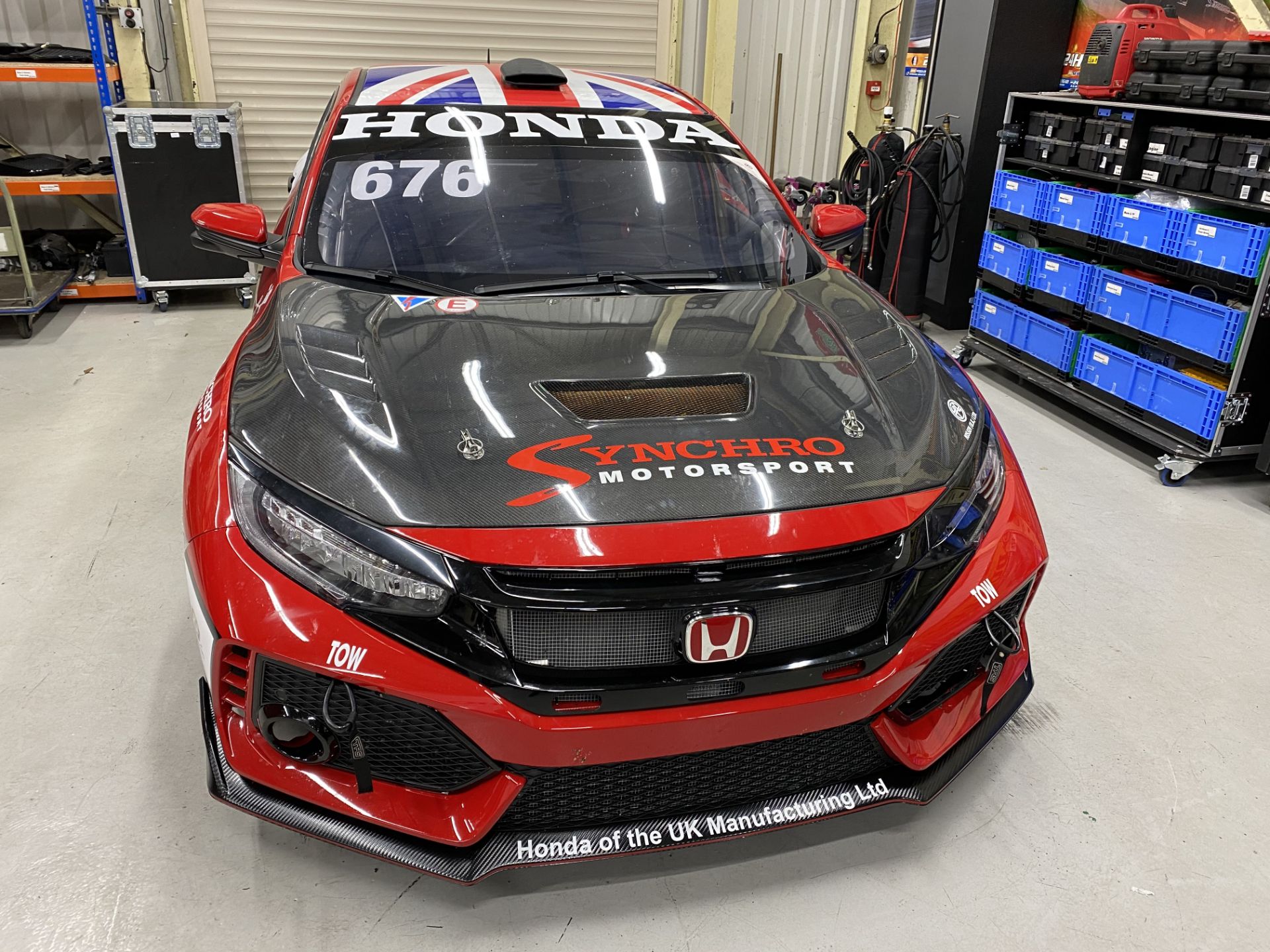 Honda Civic Endurance 20L FK8 type R left hand drive racing car, red and black paint finish, 2018 - Image 2 of 93