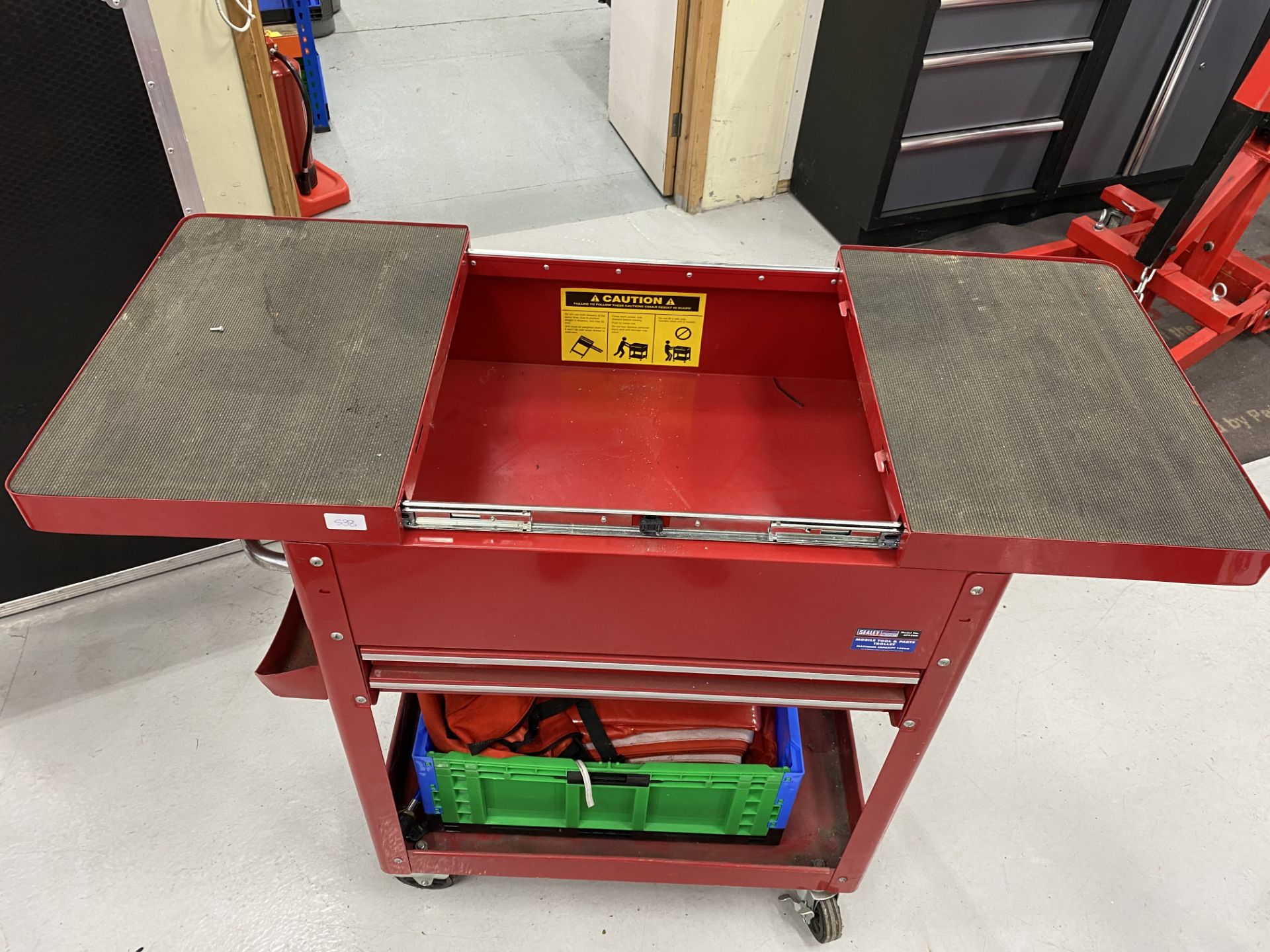 Sealey AP920M mobile tool parts trolley, capacity 150kg - Image 2 of 5