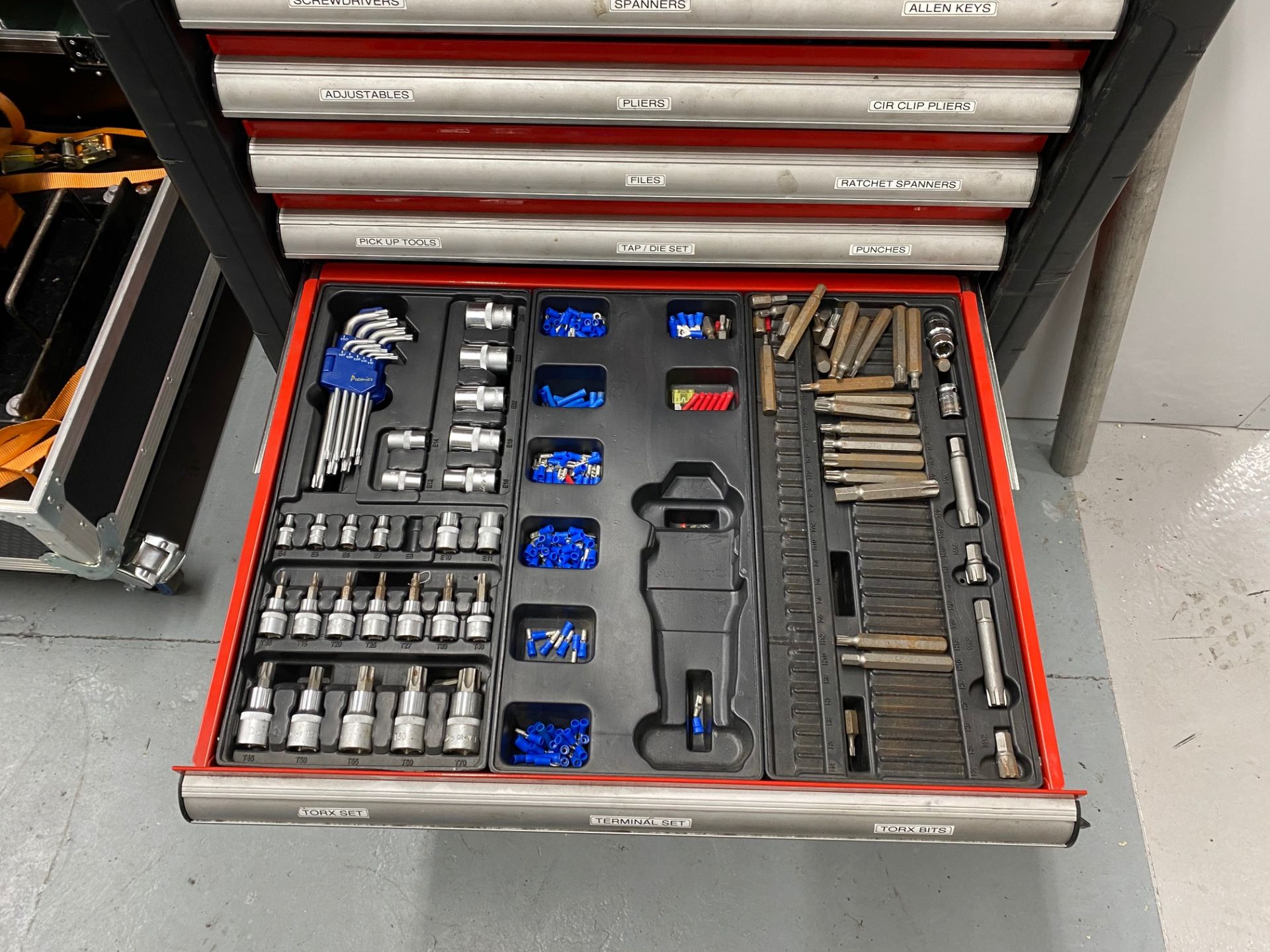 Sealey Premier 8 drawer mobile toolbox including the following tools, metric sockets 10-32mm, 1/ - Bild 7 aus 10