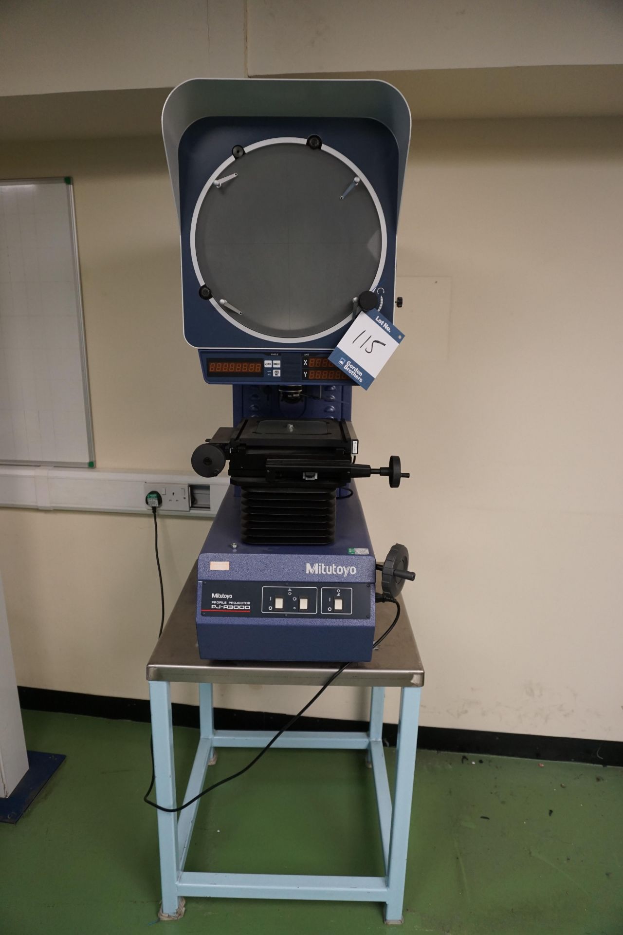 Mitutoyo PJ- R3000 profile projector with stand