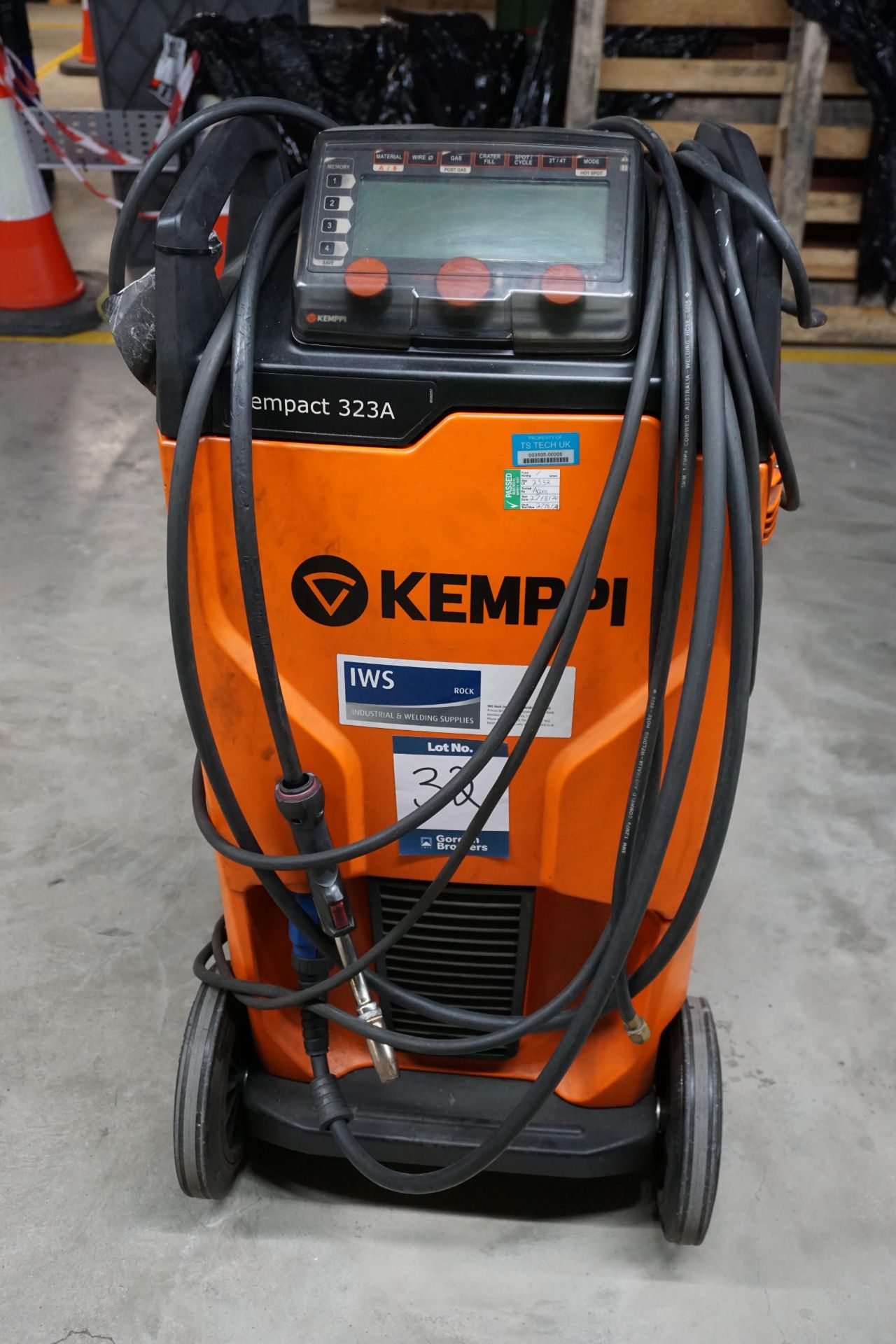 Kemppi Kempact 323A portable MiG welder