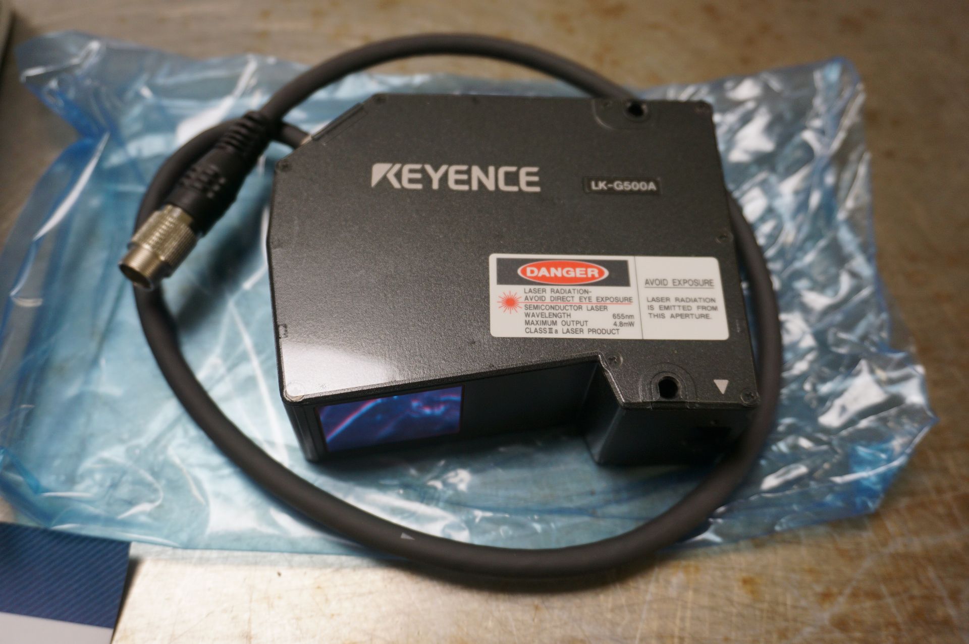 Keyence LK-G500A High speed, high accuracy CCD laser displacement sensor - Image 3 of 4
