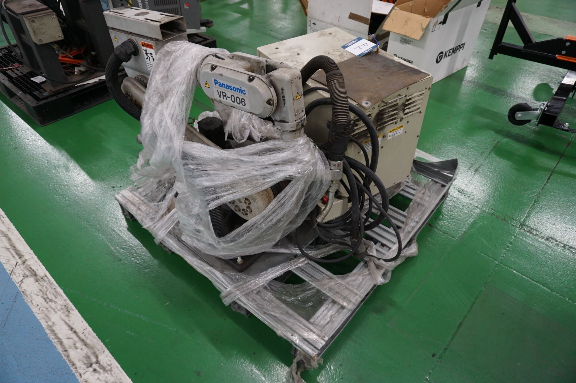 Panasonic VR-006 6 axis MiG welding robot with Panasonic GD-E006 YA-IMCR01ED0 battery unit