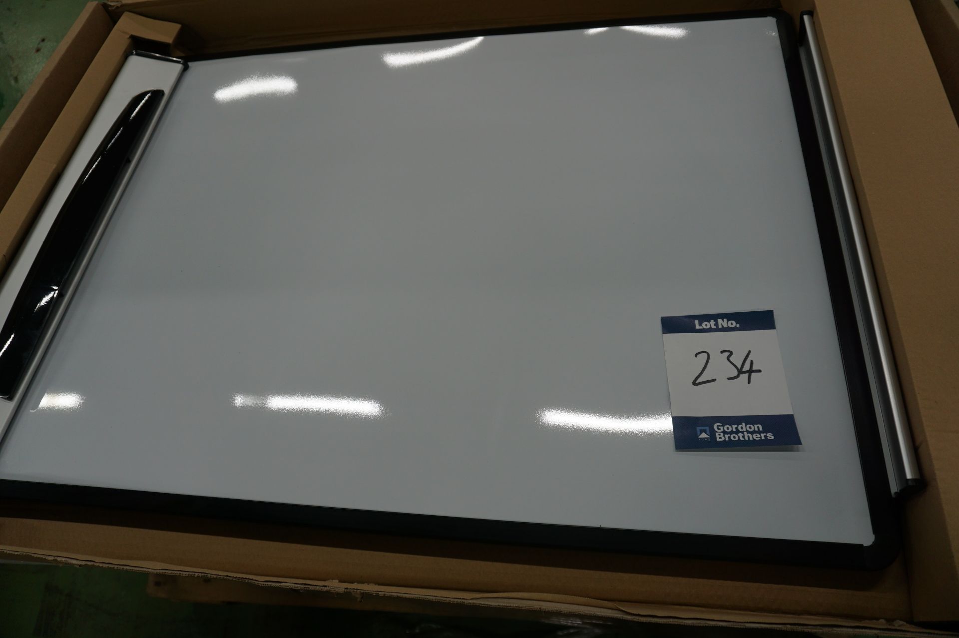 Quantity of Bi-Force EA46002119-999 white boards